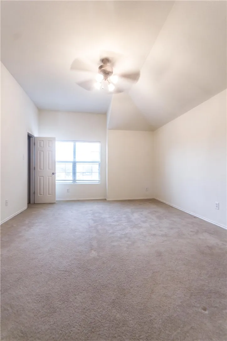 Townhouse For Rent in Collin County , 10371 Darkwood Drive, Frisco, Texas 75035, 3 Bedroom, 3 Bathroom, 2 Garage spaces, 1,641 Sqft, built in 2006, mls#21331595, Real Estate Agent in Frisco, Homes For Rent in Collin county, Homes For Rent in Frisco, Realtor in Frisco Texas, Real Estate Brokerage Independent Realty Texas, Luminita Cordes Realtor