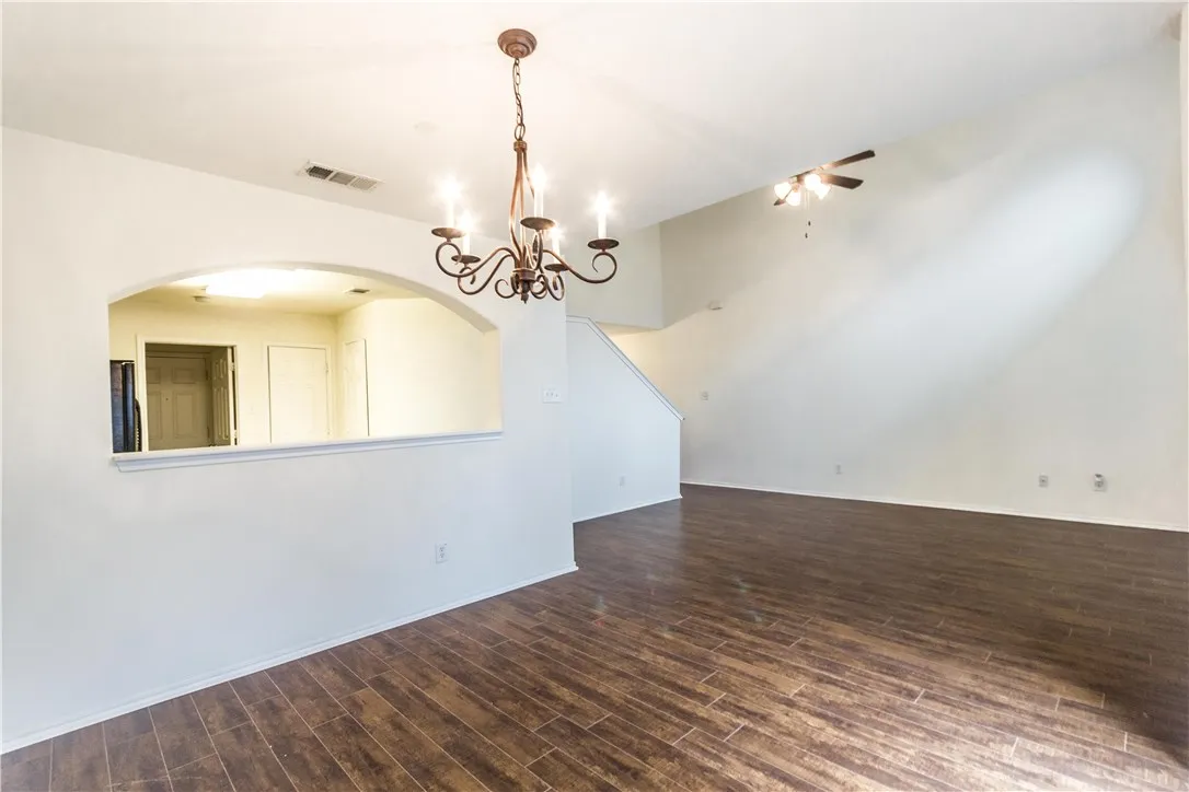 Townhouse For Rent in Collin County , 10371 Darkwood Drive, Frisco, Texas 75035, 3 Bedroom, 3 Bathroom, 2 Garage spaces, 1,641 Sqft, built in 2006, mls#21331595, Real Estate Agent in Frisco, Homes For Rent in Collin county, Homes For Rent in Frisco, Realtor in Frisco Texas, Real Estate Brokerage Independent Realty Texas, Luminita Cordes Realtor