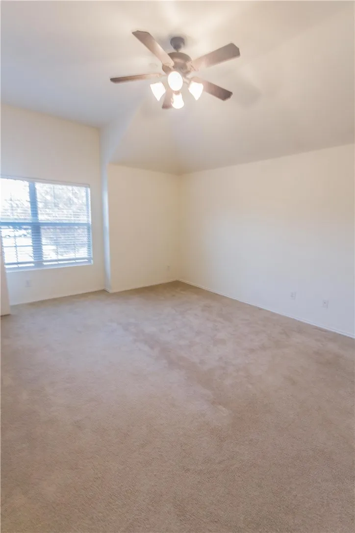 Townhouse For Rent in Collin County , 10371 Darkwood Drive, Frisco, Texas 75035, 3 Bedroom, 3 Bathroom, 2 Garage spaces, 1,641 Sqft, built in 2006, mls#21331595, Real Estate Agent in Frisco, Homes For Rent in Collin county, Homes For Rent in Frisco, Realtor in Frisco Texas, Real Estate Brokerage Independent Realty Texas, Luminita Cordes Realtor