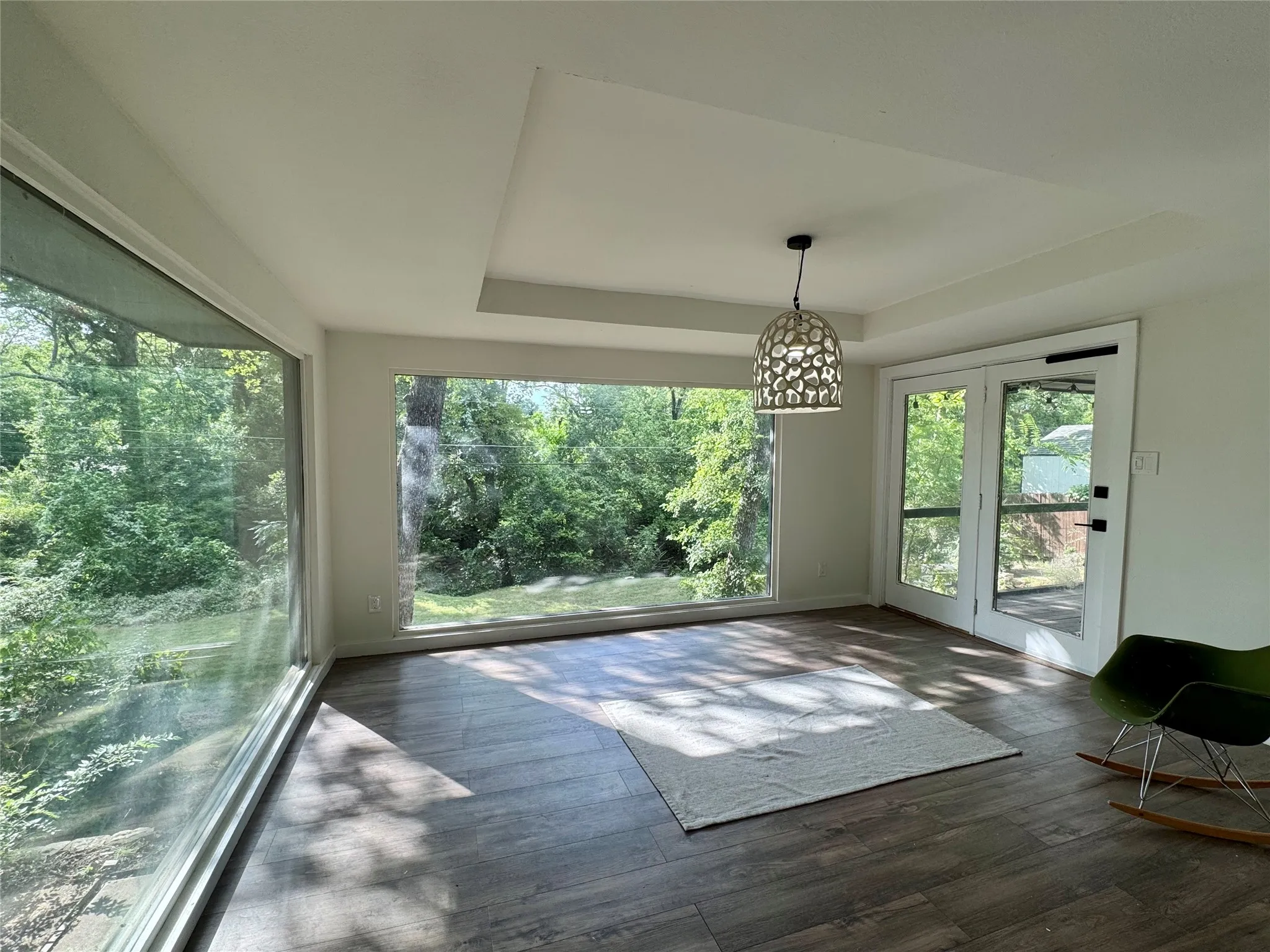 Single Family Residence For Rent in Tarrant County , 211 Mill Creek Drive, Arlington, Texas 76010, 3 Bedroom, 4 Bathroom, 2 Garage spaces, 3,429 Sqft, built in 1967, mls#21332691, Real Estate Agent in Arlington, Homes For Rent in Tarrant county, Homes For Rent in Arlington, Realtor in Arlington Texas, Real Estate Brokerage Independent Realty Texas, Luminita Cordes Realtor