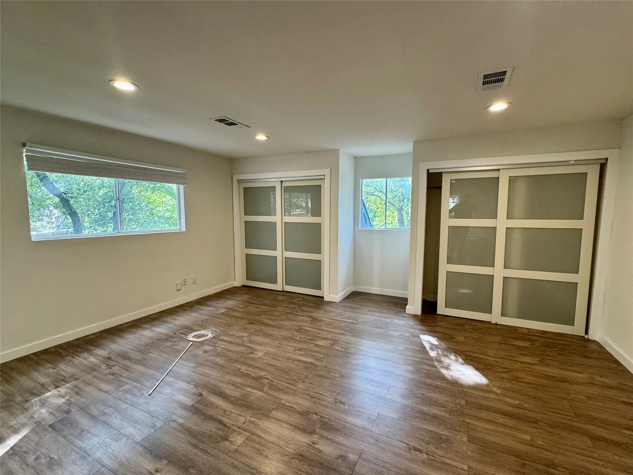 Single Family Residence For Rent in Tarrant County , 211 Mill Creek Drive, Arlington, Texas 76010, 3 Bedroom, 4 Bathroom, 2 Garage spaces, 3,429 Sqft, built in 1967, mls#21332691, Real Estate Agent in Arlington, Homes For Rent in Tarrant county, Homes For Rent in Arlington, Realtor in Arlington Texas, Real Estate Brokerage Independent Realty Texas, Luminita Cordes Realtor