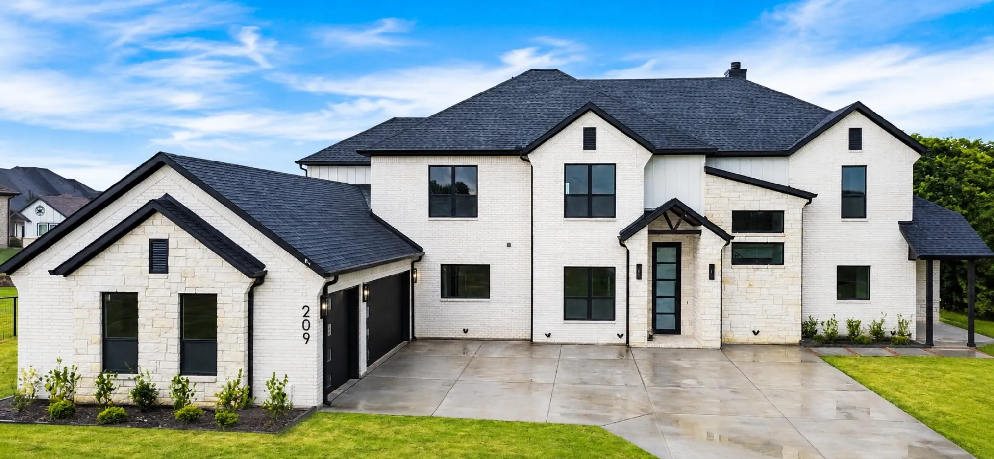 Single Family Residence For Sale in Grayson County , 209 Avery Lane, Gunter, Texas 75058, 6 Bedroom, 7 Bathroom, 3 Garage spaces, 6,256 Sqft, built in 2026, mls#21328819, Real Estate Agent in Gunter, Homes For Sale in Grayson county, Homes For Sale in Gunter, Realtor in Gunter Texas, Real Estate Brokerage Independent Realty Texas, Luminita Cordes Realtor