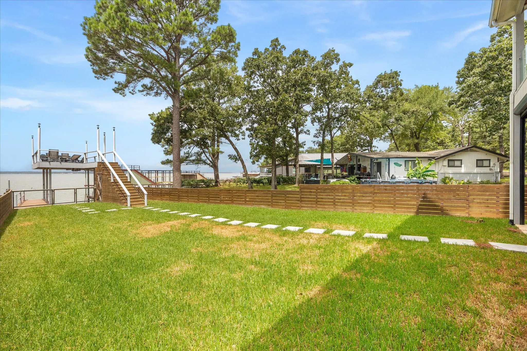 Single Family Residence For Sale in Henderson County , 130 Harbor Drive, Gun Barrel City, Texas 75156, 3 Bedroom, 4 Bathroom, 2 Garage spaces, 2,910 Sqft, built in 2019, mls#21332713, Real Estate Agent in Gun Barrel City, Homes For Sale in Henderson county, Homes For Sale in Gun Barrel City, Realtor in Gun Barrel City Texas, Real Estate Brokerage Independent Realty Texas, Luminita Cordes Realtor