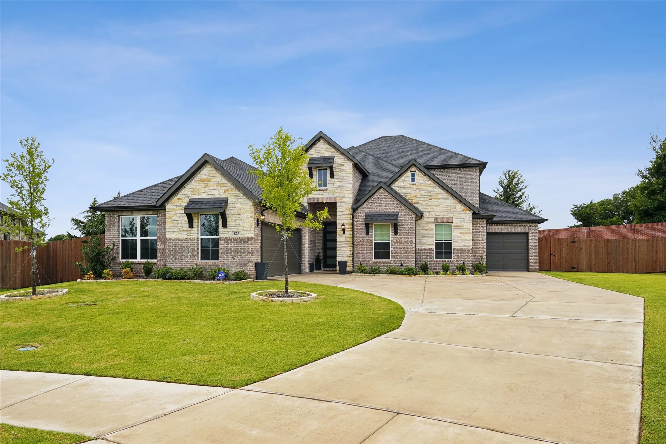 Single Family Residence For Sale in Ellis County , 826 Townsman Court, Midlothian, Texas 76065, 4 Bedroom, 4 Bathroom, 3 Garage spaces, 3,176 Sqft, built in 2025, mls#21329398, Real Estate Agent in Midlothian, Homes For Sale in Ellis county, Homes For Sale in Midlothian, Realtor in Midlothian Texas, Real Estate Brokerage Independent Realty Texas, Luminita Cordes Realtor