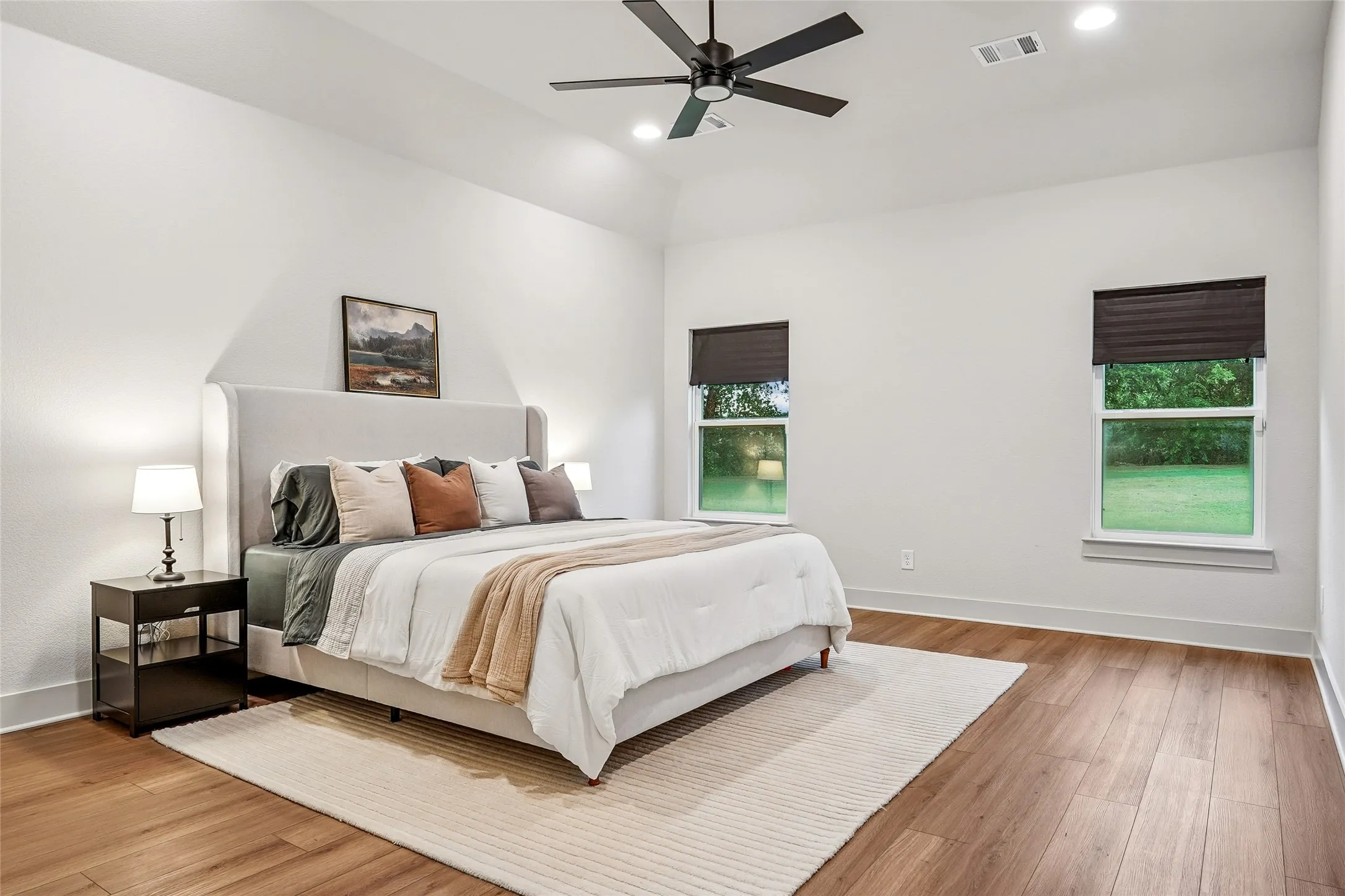 Single Family Residence For Sale in Ellis County , 826 Townsman Court, Midlothian, Texas 76065, 4 Bedroom, 4 Bathroom, 3 Garage spaces, 3,176 Sqft, built in 2025, mls#21329398, Real Estate Agent in Midlothian, Homes For Sale in Ellis county, Homes For Sale in Midlothian, Realtor in Midlothian Texas, Real Estate Brokerage Independent Realty Texas, Luminita Cordes Realtor