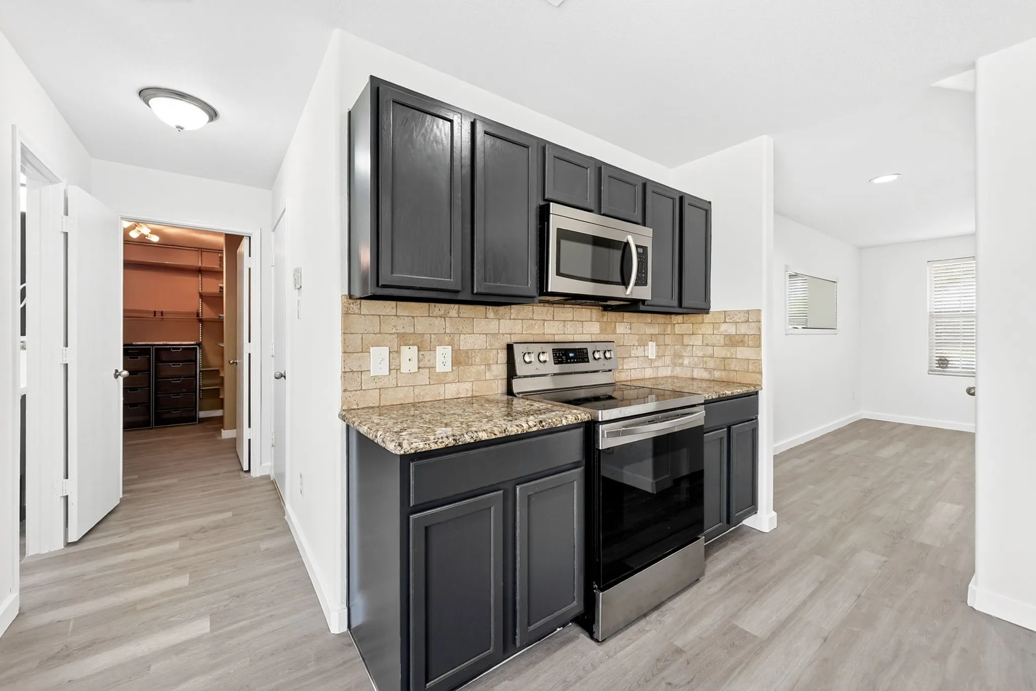 Single Family Residence For Sale in Collin County , 904 Silver Sage Drive, Wylie, Texas 75098, 4 Bedroom, 3 Bathroom, 2 Garage spaces, 2,603 Sqft, built in 2006, mls#21332738, Real Estate Agent in Wylie, Homes For Sale in Collin county, Homes For Sale in Wylie, Realtor in Wylie Texas, Real Estate Brokerage Independent Realty Texas, Luminita Cordes Realtor