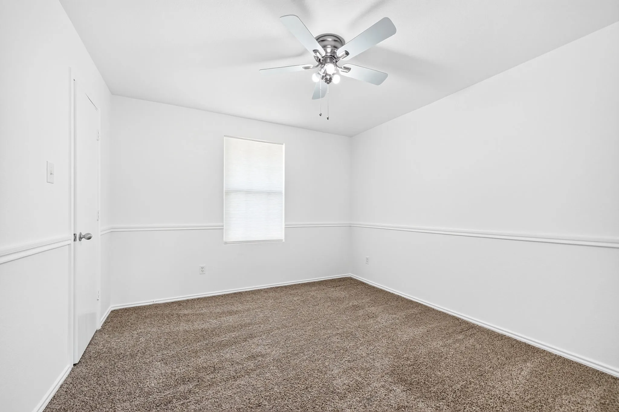 Single Family Residence For Sale in Collin County , 904 Silver Sage Drive, Wylie, Texas 75098, 4 Bedroom, 3 Bathroom, 2 Garage spaces, 2,603 Sqft, built in 2006, mls#21332738, Real Estate Agent in Wylie, Homes For Sale in Collin county, Homes For Sale in Wylie, Realtor in Wylie Texas, Real Estate Brokerage Independent Realty Texas, Luminita Cordes Realtor