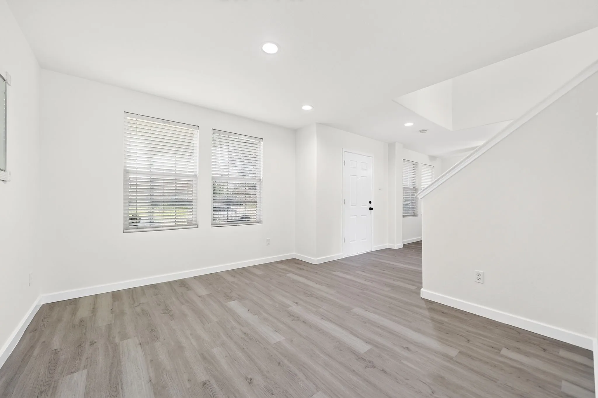 Single Family Residence For Sale in Collin County , 904 Silver Sage Drive, Wylie, Texas 75098, 4 Bedroom, 3 Bathroom, 2 Garage spaces, 2,603 Sqft, built in 2006, mls#21332738, Real Estate Agent in Wylie, Homes For Sale in Collin county, Homes For Sale in Wylie, Realtor in Wylie Texas, Real Estate Brokerage Independent Realty Texas, Luminita Cordes Realtor