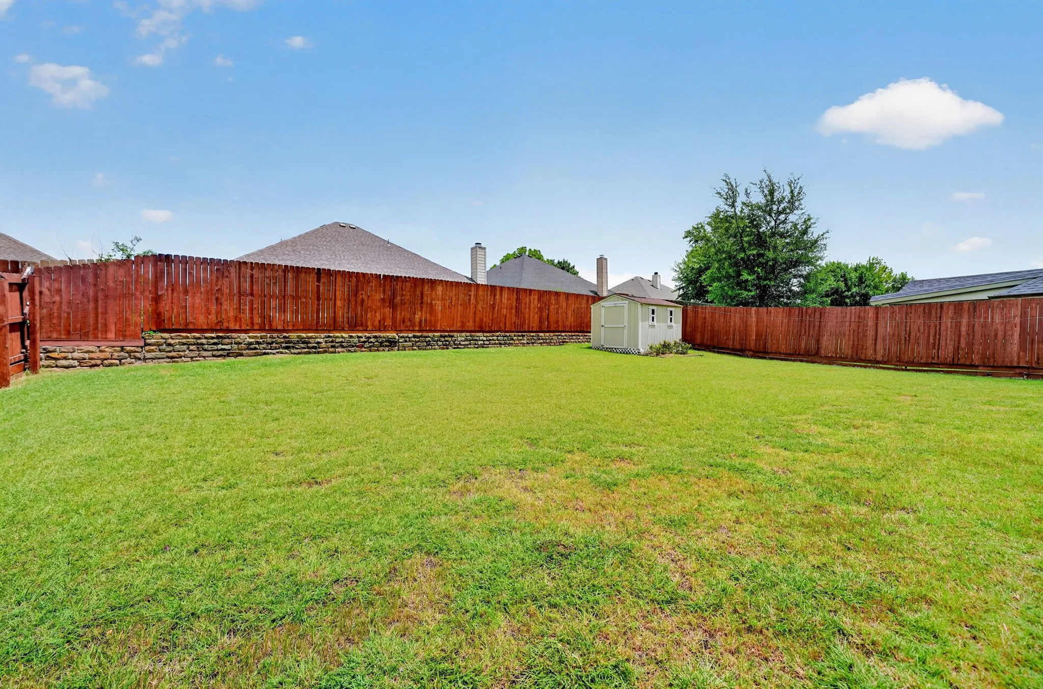 Single Family Residence For Sale in Collin County , 904 Silver Sage Drive, Wylie, Texas 75098, 4 Bedroom, 3 Bathroom, 2 Garage spaces, 2,603 Sqft, built in 2006, mls#21332738, Real Estate Agent in Wylie, Homes For Sale in Collin county, Homes For Sale in Wylie, Realtor in Wylie Texas, Real Estate Brokerage Independent Realty Texas, Luminita Cordes Realtor