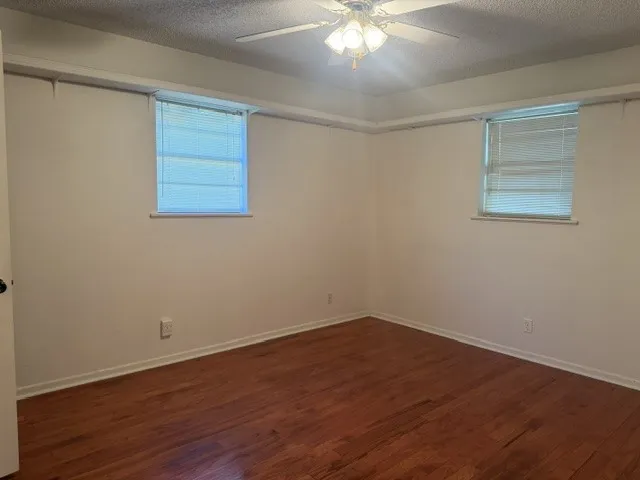 Single Family Residence For Sale in Brown County , 4504 Delwood Drive, Brownwood, Texas 76801, 3 Bedroom, 2 Bathroom, 2 Garage spaces, 1,830 Sqft, built in 1975, mls#21332766, Real Estate Agent in Brownwood, Homes For Sale in Brown county, Homes For Sale in Brownwood, Realtor in Brownwood Texas, Real Estate Brokerage Independent Realty Texas, Luminita Cordes Realtor