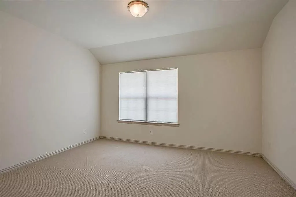Townhouse For Rent in Denton County , 4678C Dozier Road, Carrollton, Texas 75010, 3 Bedroom, 3 Bathroom, 2 Garage spaces, 2,262 Sqft, built in 2016, mls#21332780, Real Estate Agent in Carrollton, Homes For Rent in Denton county, Homes For Rent in Carrollton, Realtor in Carrollton Texas, Real Estate Brokerage Independent Realty Texas, Luminita Cordes Realtor