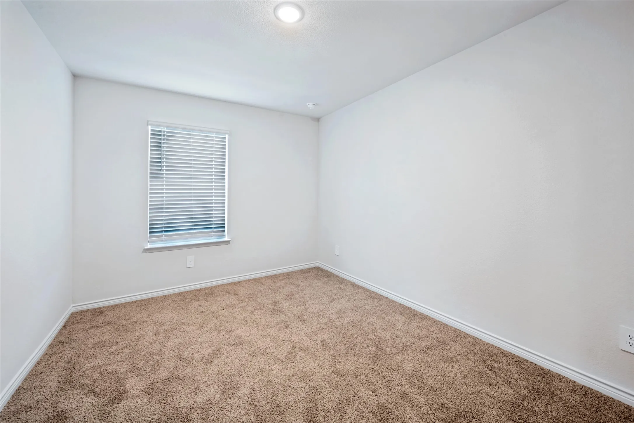 Single Family Residence For Sale in Tarrant County , 8153 Trudy Lane, Fort Worth, Texas 76120, 5 Bedroom, 3 Bathroom, 2 Garage spaces, 2,615 Sqft, built in 2024, mls#21331536, Real Estate Agent in Fort Worth, Homes For Sale in Tarrant county, Homes For Sale in Fort Worth, Realtor in Fort Worth Texas, Real Estate Brokerage Independent Realty Texas, Luminita Cordes Realtor