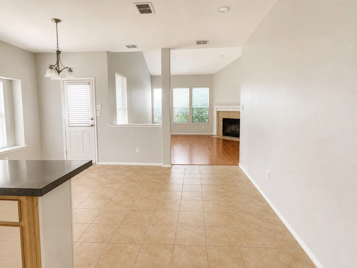 Dining, Living Room 2