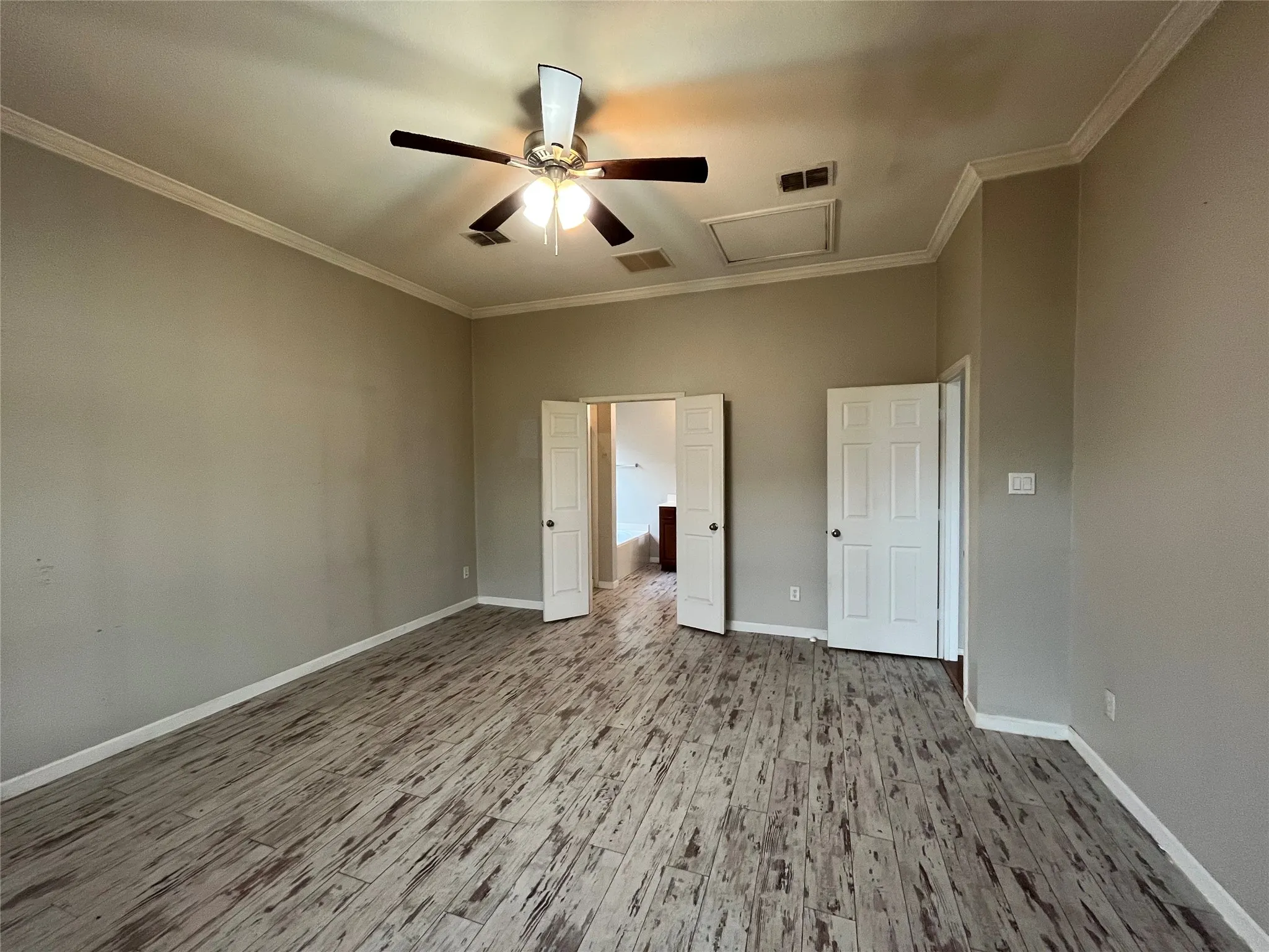 Single Family Residence For Sale in Kaufman County , 2011 New Braunfels, Forney, Texas 75126, 5 Bedroom, 4 Bathroom, 2 Garage spaces, 3,022 Sqft, built in 2008, mls#21332782, Real Estate Agent in Forney, Homes For Sale in Kaufman county, Homes For Sale in Forney, Realtor in Forney Texas, Real Estate Brokerage Independent Realty Texas, Luminita Cordes Realtor