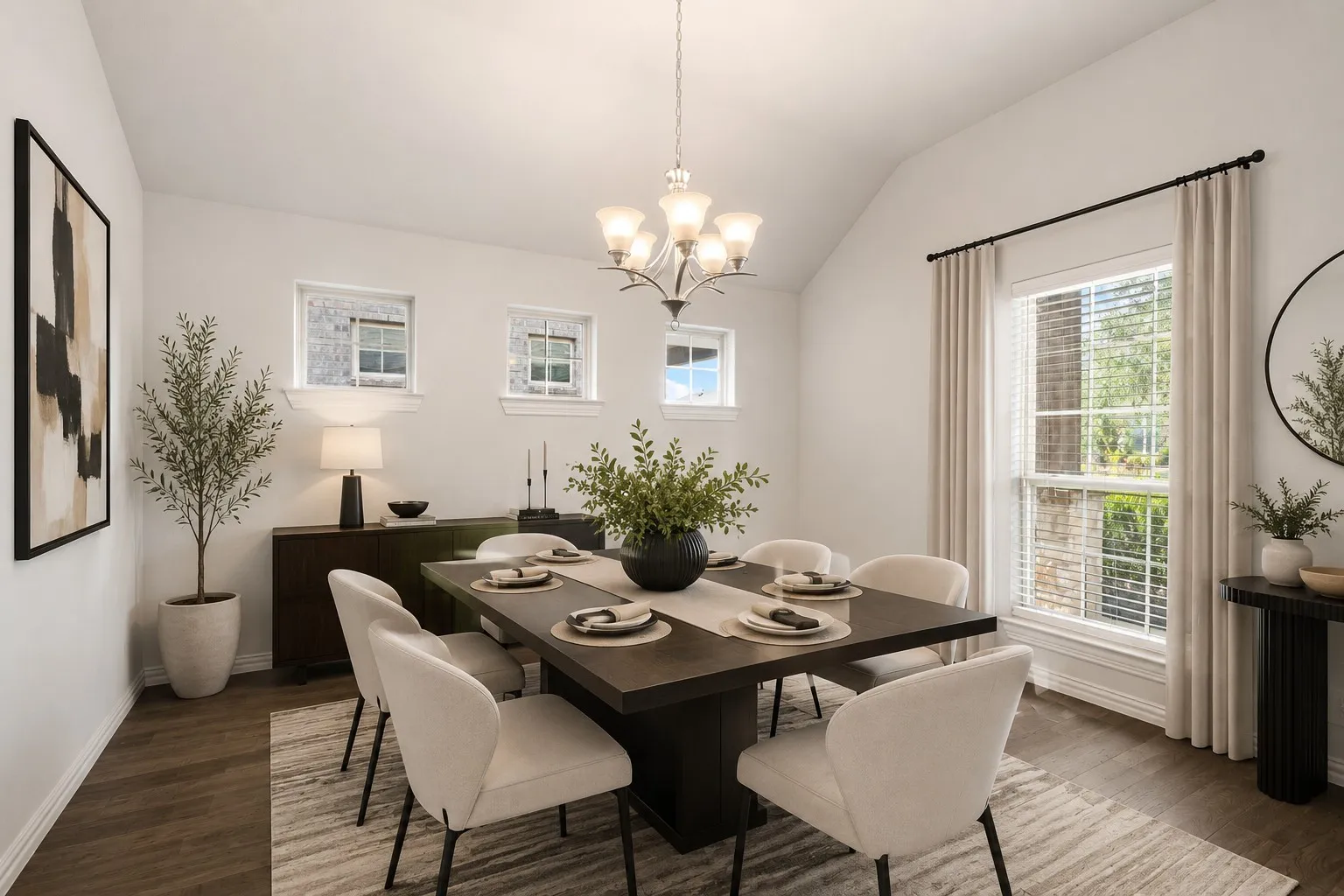 Virtual Dining staged