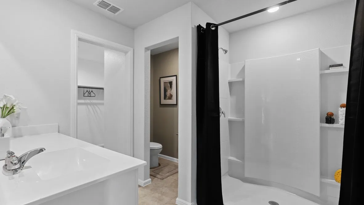 Single Family Residence For Sale in Denton County , 541 STERLING THICKET Lane, Denton, Texas 76259, 3 Bedroom, 3 Bathroom, 2 Garage spaces, 1,440 Sqft, built in 2026, mls#21331966, Real Estate Agent in Denton, Homes For Sale in Denton county, Homes For Sale in Denton, Realtor in Denton Texas, Real Estate Brokerage Independent Realty Texas, Luminita Cordes Realtor