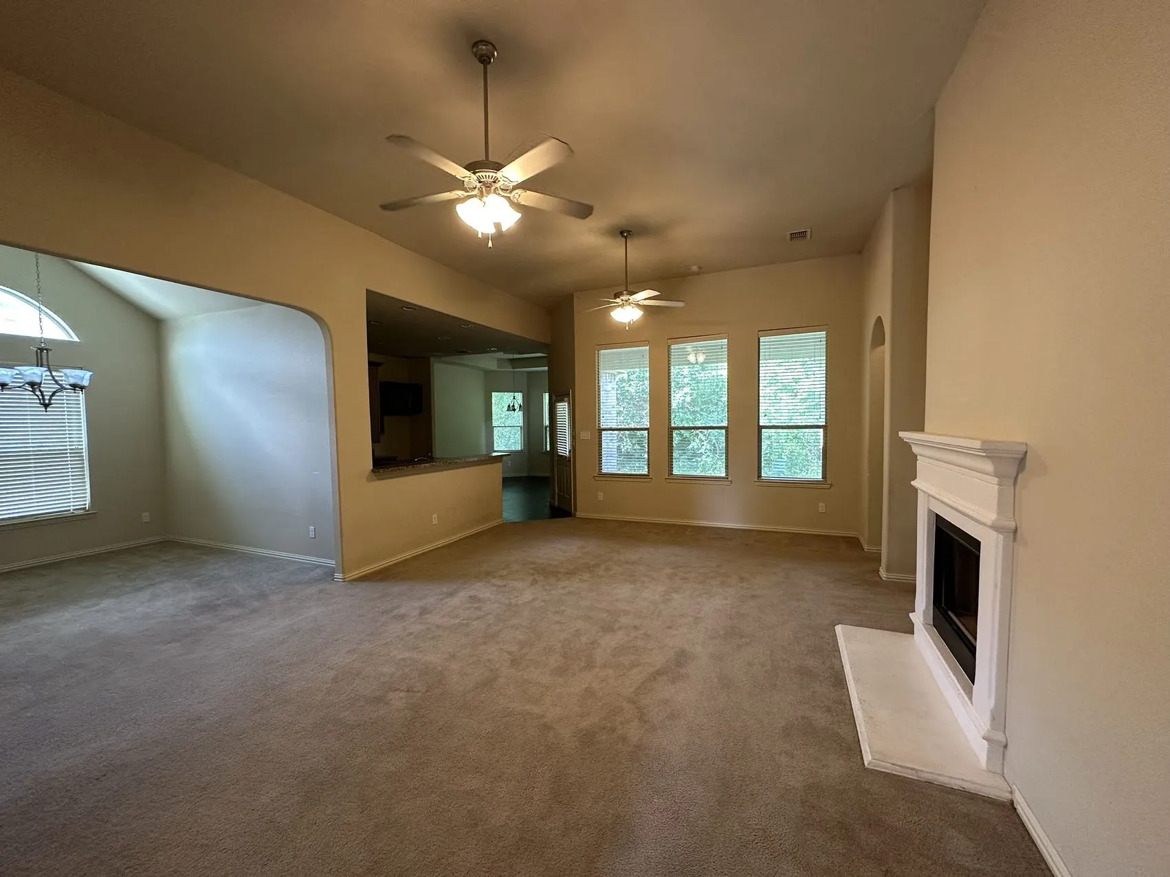 Single Family Residence For Rent in Tarrant County , 7420 Rose Crest Boulevard, Forest Hill, Texas 76140, 4 Bedrooms, 2 Bathrooms, 2 Garage spaces, 2,194 Sqft, built in 2015, Price $2,400, mls#21332821, Real Estate Agent in Forest Hill, Homes For Rent in Tarrant county, Homes For Rent in Forest Hill, Realtor in Forest Hill Texas, Real Estate Brokerage Independent Realty Texas, Luminita Cordes Realtor