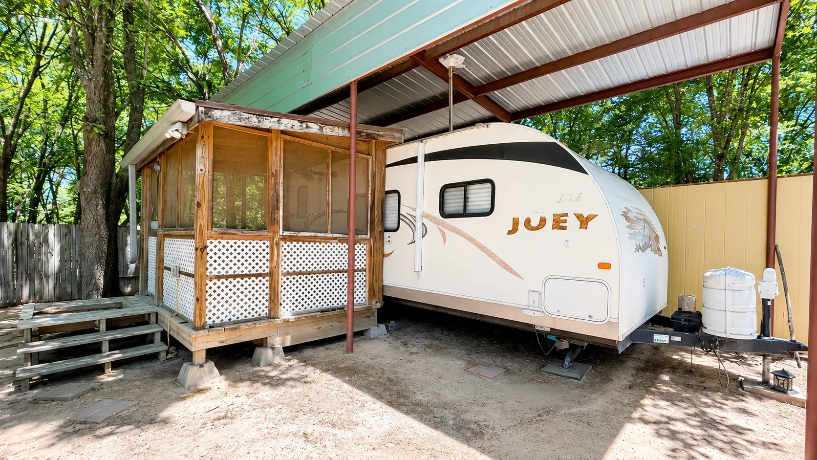 Single Family Residence For Sale in Wood County , 468 Choctaw Drive, Quitman, Texas 75783, 1 Bedroom, 2 Bathrooms, Garage spaces, 140 Sqft, built in 2011, Price $69,900, mls#21330759, Real Estate Agent in Quitman, Homes For Sale in Wood county, Homes For Sale in Quitman, Realtor in Quitman Texas, Real Estate Brokerage Independent Realty Texas, Luminita Cordes Realtor