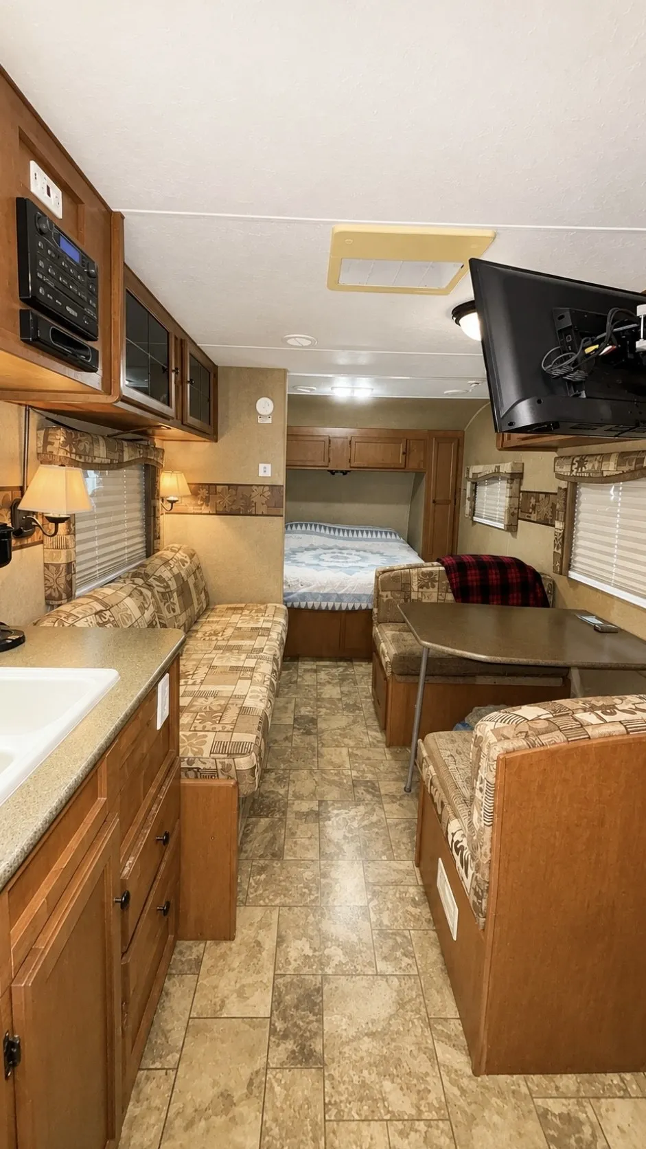 Single Family Residence For Sale in Wood County , 468 Choctaw Drive, Quitman, Texas 75783, 1 Bedroom, 2 Bathrooms, Garage spaces, 140 Sqft, built in 2011, Price $69,900, mls#21330759, Real Estate Agent in Quitman, Homes For Sale in Wood county, Homes For Sale in Quitman, Realtor in Quitman Texas, Real Estate Brokerage Independent Realty Texas, Luminita Cordes Realtor