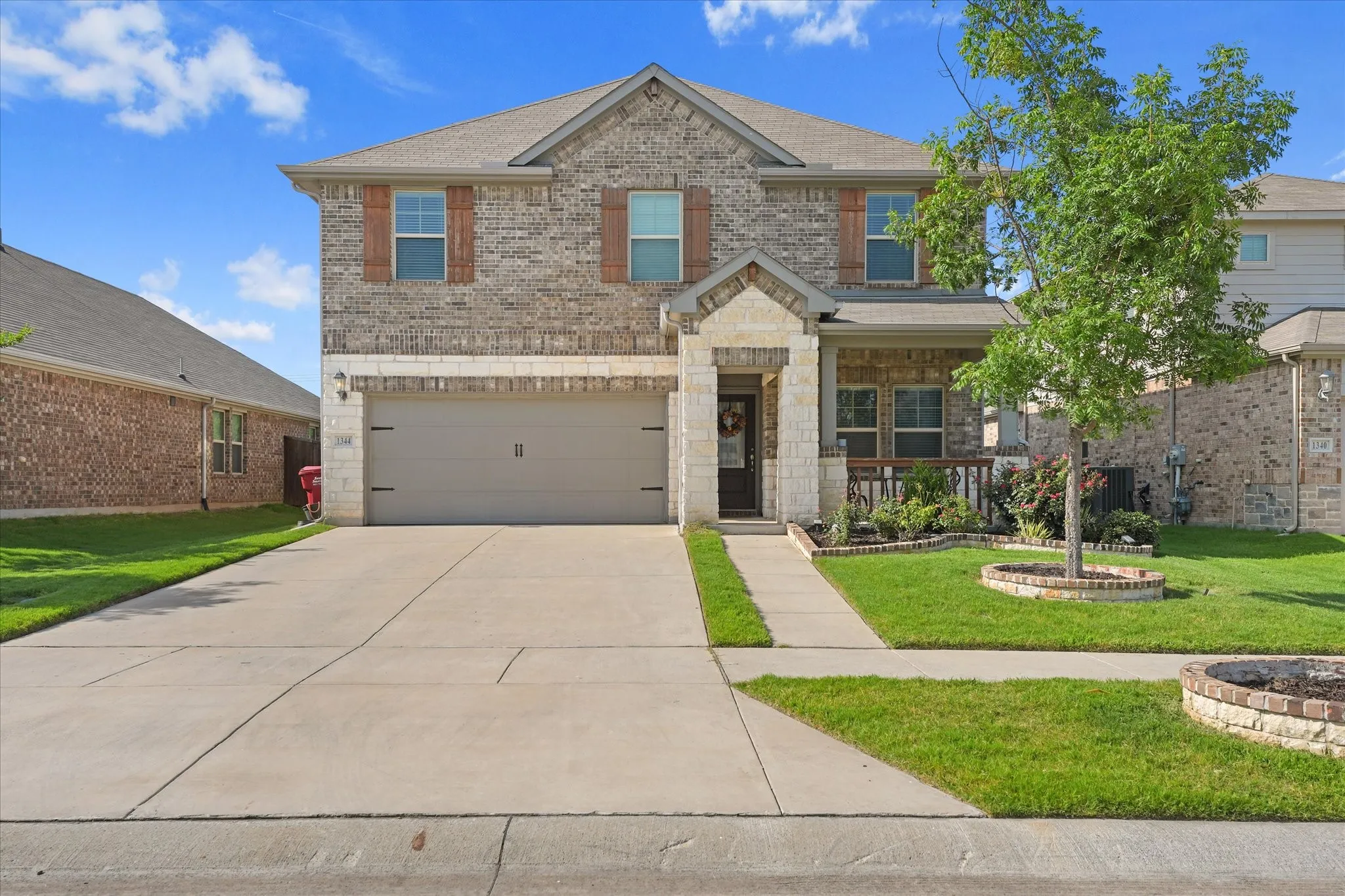 Single Family Residence For Sale in Rockwall County , 1344 Black Canyon Avenue, Royse City, Texas 75189, 4 Bedroom, 3 Bathroom, 2 Garage spaces, 2,325 Sqft, built in 2020, Price $319,000, mls#21332725, Real Estate Agent in Royse City, Homes For Sale in Rockwall county, Homes For Sale in Royse City, Realtor in Royse City Texas, Real Estate Brokerage Independent Realty Texas, Luminita Cordes Realtor