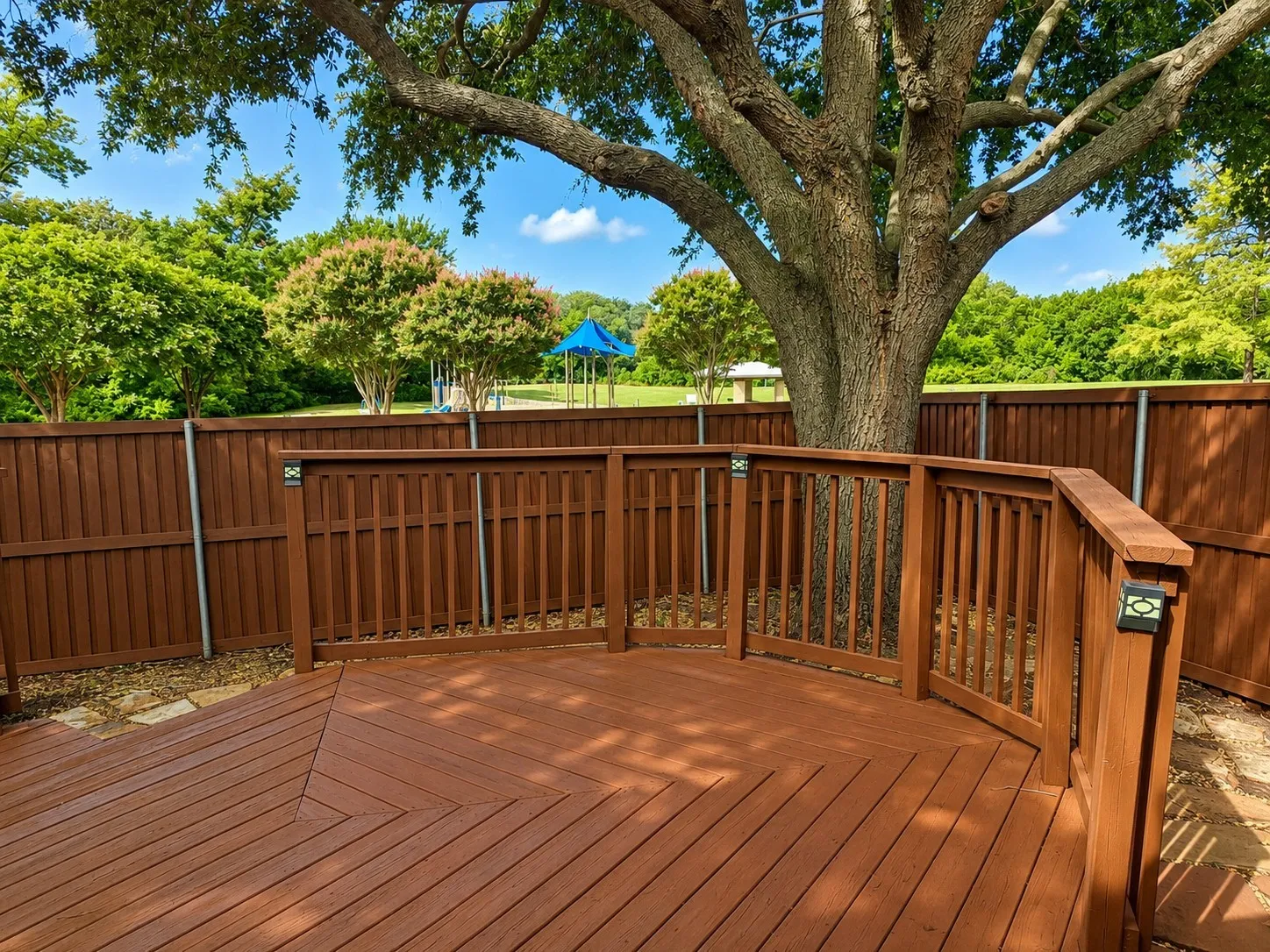 Single Family Residence For Sale in Collin County , 6800 Forest Hills Drive, Plano, Texas 75023, 3 Bedroom, 2 Bathroom, 2 Garage spaces, 1,607 Sqft, built in 1994, Price $435,000, mls#21330512, Real Estate Agent in Plano, Homes For Sale in Collin county, Homes For Sale in Plano, Realtor in Plano Texas, Real Estate Brokerage Independent Realty Texas, Luminita Cordes Realtor
