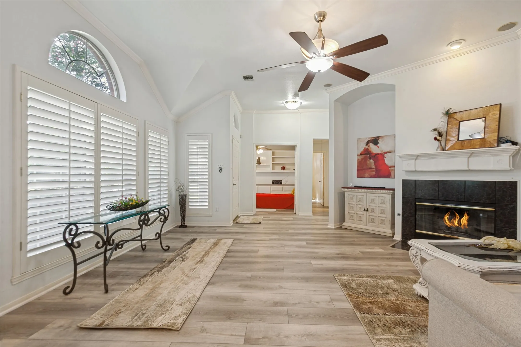 Single Family Residence For Sale in Collin County , 6800 Forest Hills Drive, Plano, Texas 75023, 3 Bedroom, 2 Bathroom, 2 Garage spaces, 1,607 Sqft, built in 1994, Price $435,000, mls#21330512, Real Estate Agent in Plano, Homes For Sale in Collin county, Homes For Sale in Plano, Realtor in Plano Texas, Real Estate Brokerage Independent Realty Texas, Luminita Cordes Realtor