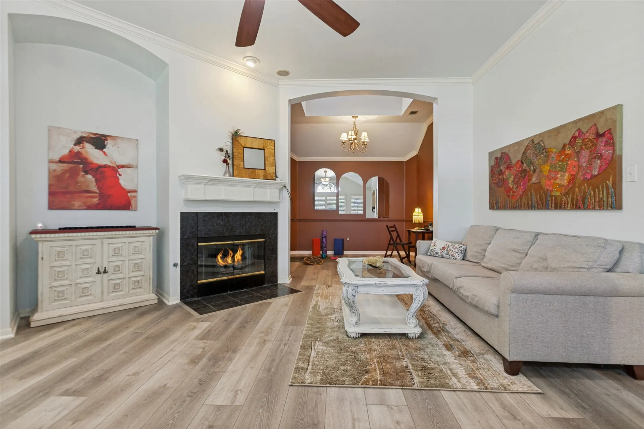 Single Family Residence For Sale in Collin County , 6800 Forest Hills Drive, Plano, Texas 75023, 3 Bedroom, 2 Bathroom, 2 Garage spaces, 1,607 Sqft, built in 1994, Price $435,000, mls#21330512, Real Estate Agent in Plano, Homes For Sale in Collin county, Homes For Sale in Plano, Realtor in Plano Texas, Real Estate Brokerage Independent Realty Texas, Luminita Cordes Realtor