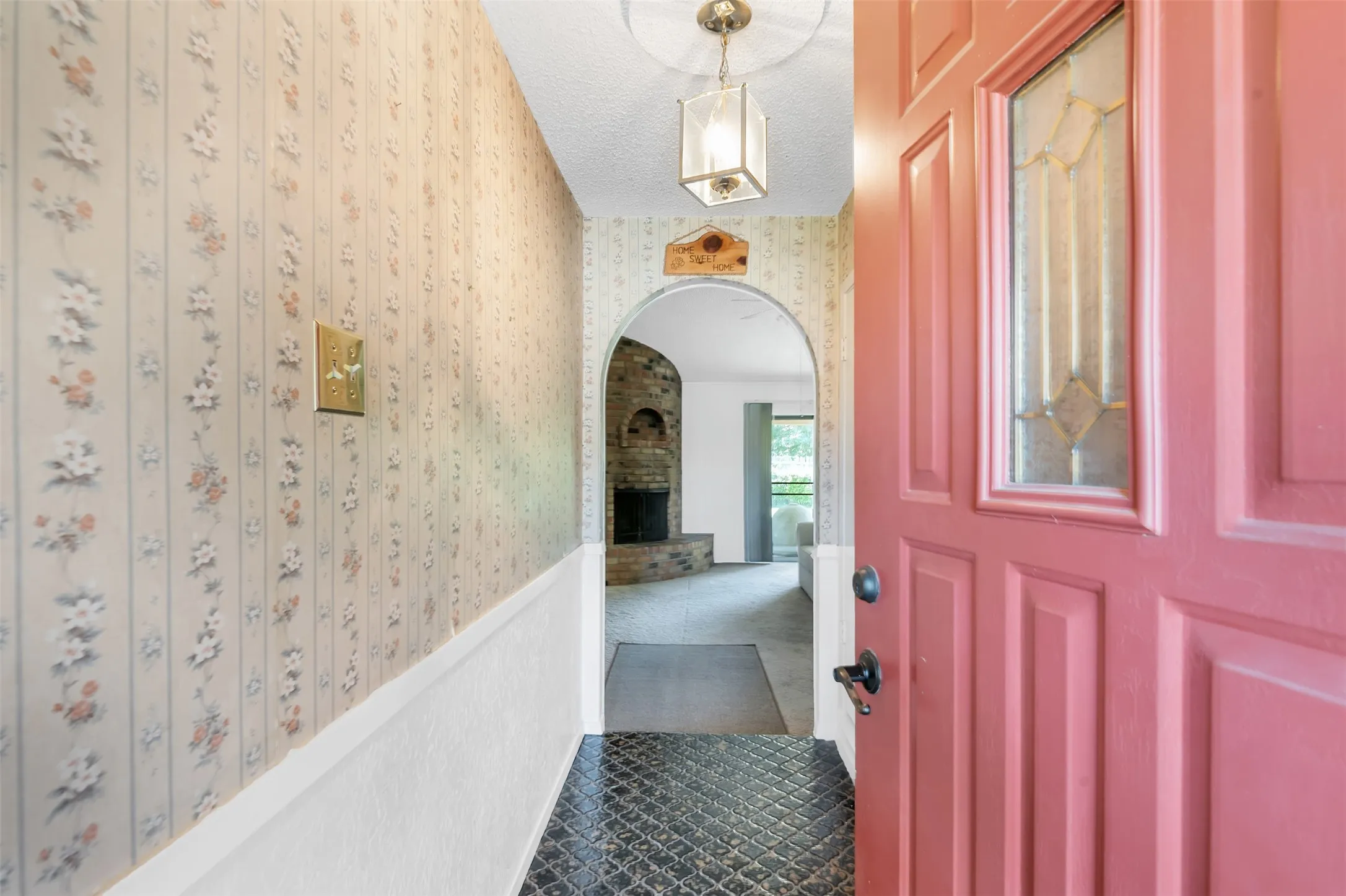 Single Family Residence For Sale in Tarrant County , 7616 Meadowbrook Drive, Watauga, Texas 76148, 3 Bedroom, 2 Bathroom, 2 Garage spaces, 1,272 Sqft, built in 1975, mls#21324141, Real Estate Agent in Watauga, Homes For Sale in Tarrant county, Homes For Sale in Watauga, Realtor in Watauga Texas, Real Estate Brokerage Independent Realty Texas, Luminita Cordes Realtor