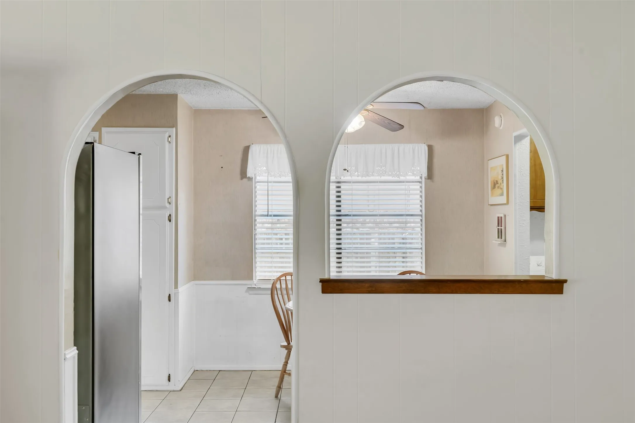 Single Family Residence For Sale in Tarrant County , 7616 Meadowbrook Drive, Watauga, Texas 76148, 3 Bedroom, 2 Bathroom, 2 Garage spaces, 1,272 Sqft, built in 1975, mls#21324141, Real Estate Agent in Watauga, Homes For Sale in Tarrant county, Homes For Sale in Watauga, Realtor in Watauga Texas, Real Estate Brokerage Independent Realty Texas, Luminita Cordes Realtor