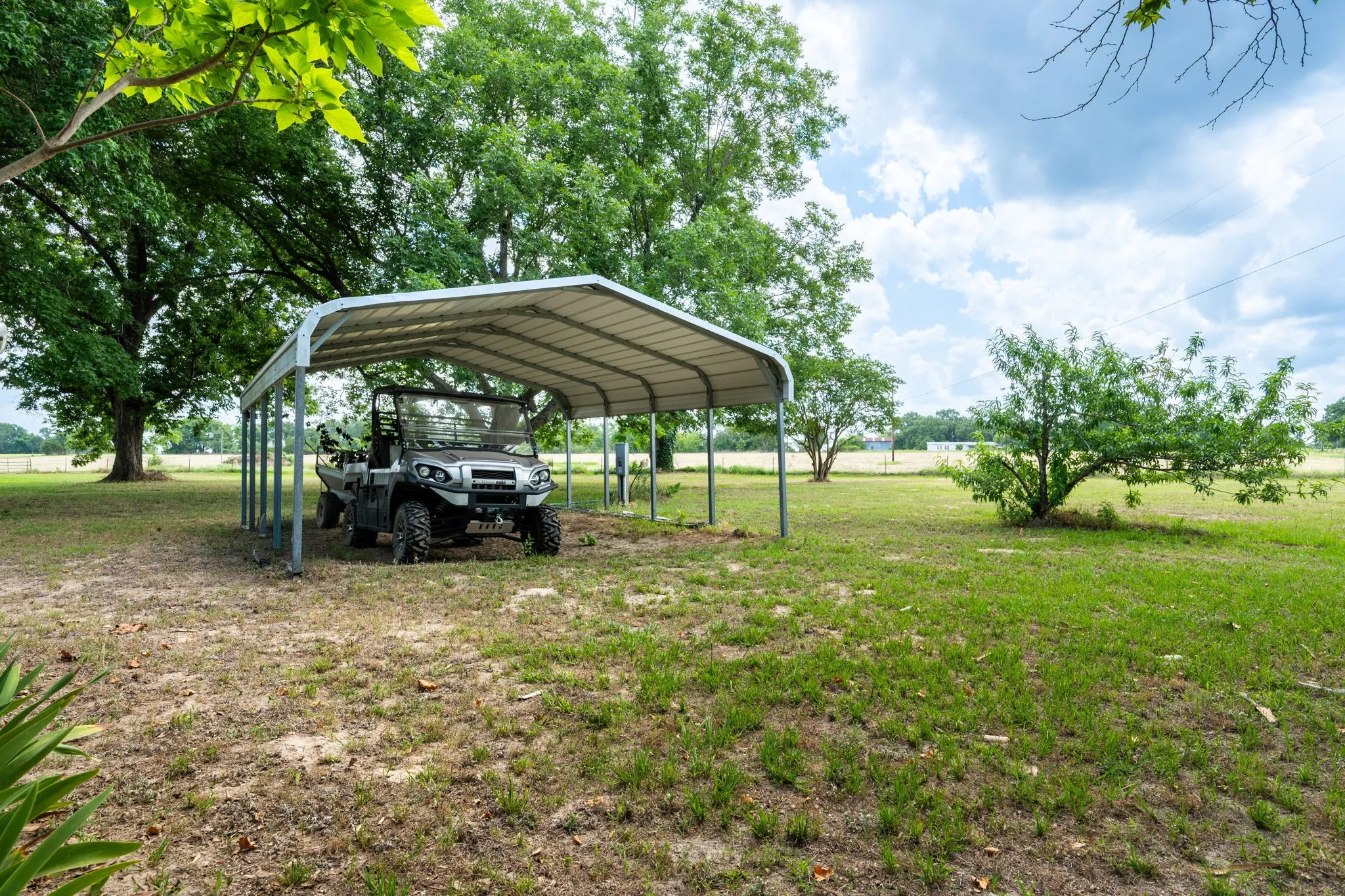 Farm For Sale in Van Zandt County , 2715 FM 857, Grand Saline, Texas 75140, 3 Bedroom, 2 Bathroom, 2 Garage spaces, 1,751 Sqft, built in 1968, mls#21324586, Real Estate Agent in Grand Saline, Homes For Sale in Van Zandt county, Homes For Sale in Grand Saline, Realtor in Grand Saline Texas, Real Estate Brokerage Independent Realty Texas, Luminita Cordes Realtor
