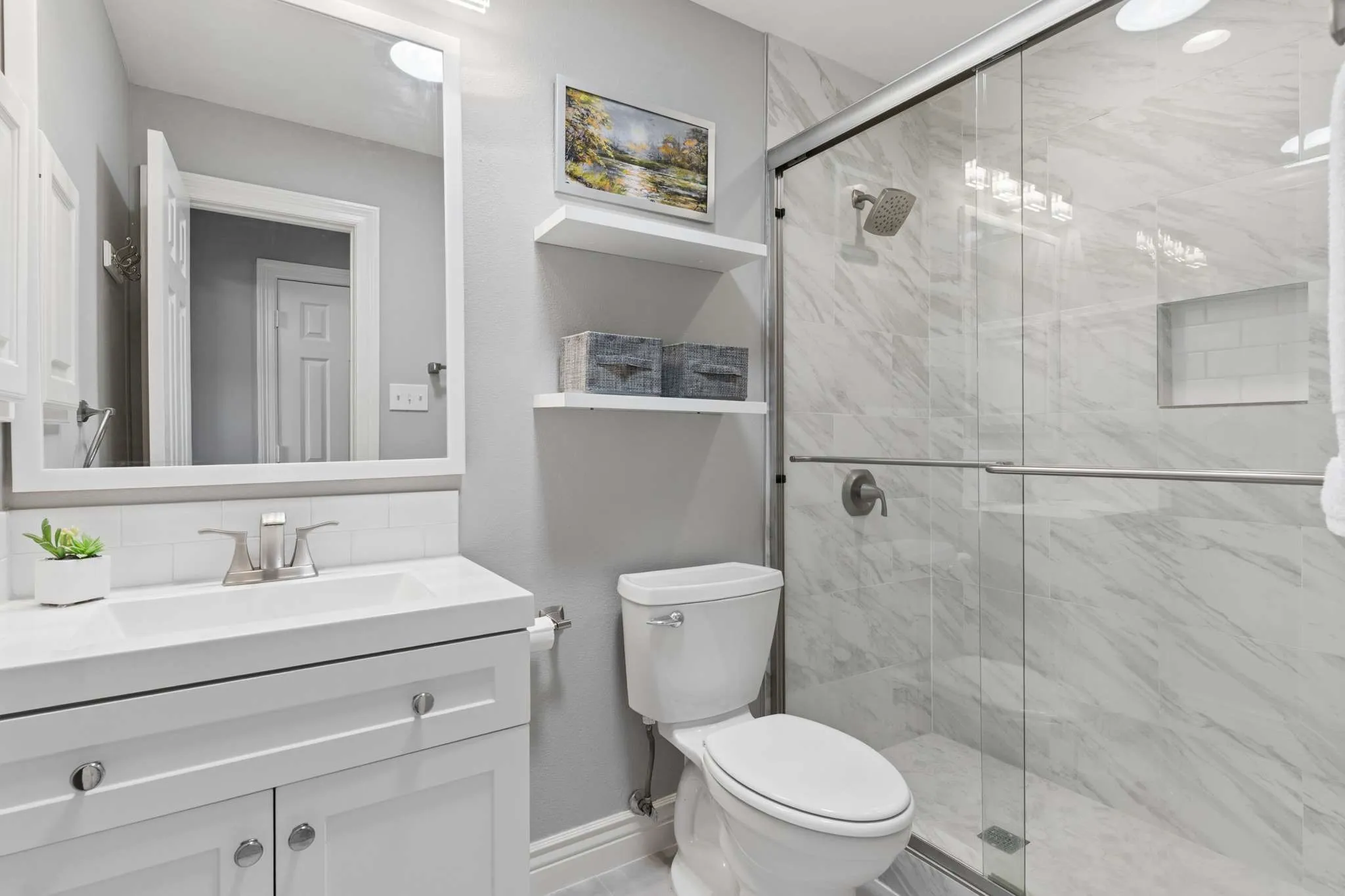 Single Family Residence For Sale in Collin County , 801 Glendevon Drive, Mc Kinney, Texas 75071, 4 Bedroom, 4 Bathroom, 3 Garage spaces, 5,451 Sqft, built in 2004, mls#21331447, Real Estate Agent in Mc Kinney, Homes For Sale in Collin county, Homes For Sale in Mc Kinney, Realtor in Mc Kinney Texas, Real Estate Brokerage Independent Realty Texas, Luminita Cordes Realtor