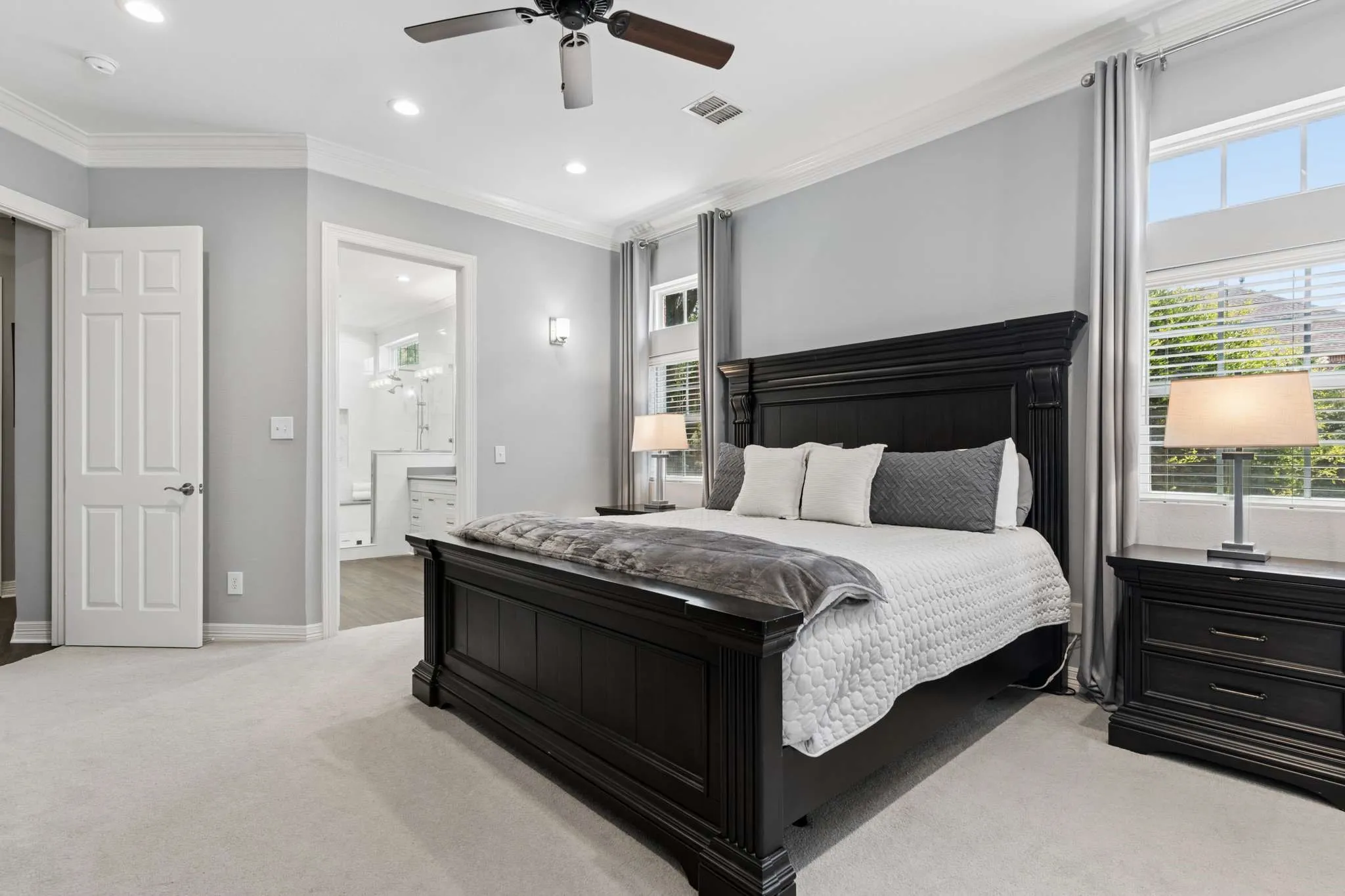 Single Family Residence For Sale in Collin County , 801 Glendevon Drive, Mc Kinney, Texas 75071, 4 Bedroom, 4 Bathroom, 3 Garage spaces, 5,451 Sqft, built in 2004, mls#21331447, Real Estate Agent in Mc Kinney, Homes For Sale in Collin county, Homes For Sale in Mc Kinney, Realtor in Mc Kinney Texas, Real Estate Brokerage Independent Realty Texas, Luminita Cordes Realtor