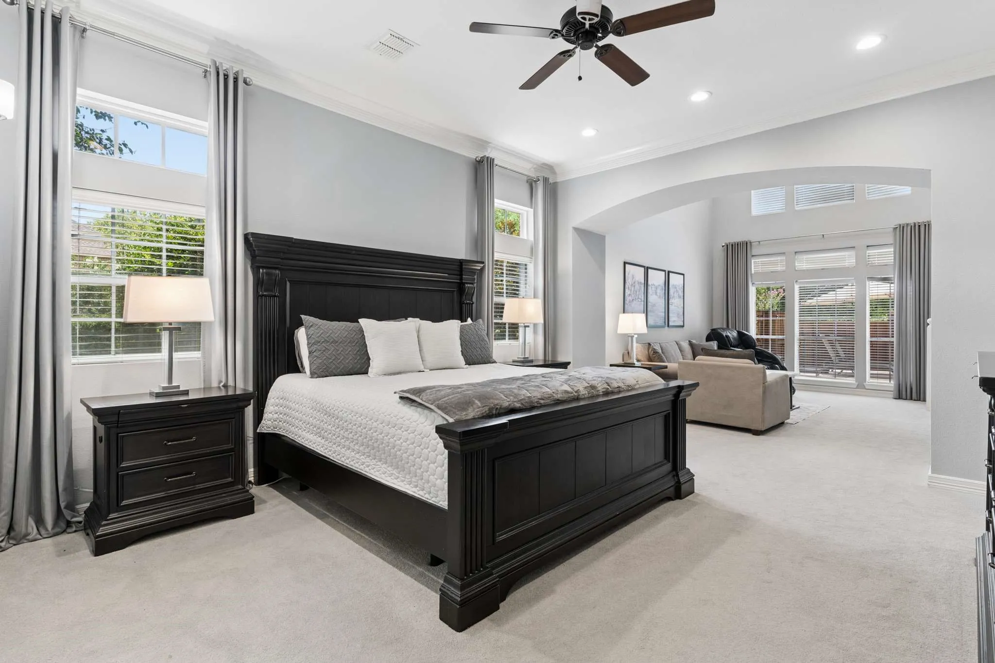 Single Family Residence For Sale in Collin County , 801 Glendevon Drive, Mc Kinney, Texas 75071, 4 Bedroom, 4 Bathroom, 3 Garage spaces, 5,451 Sqft, built in 2004, mls#21331447, Real Estate Agent in Mc Kinney, Homes For Sale in Collin county, Homes For Sale in Mc Kinney, Realtor in Mc Kinney Texas, Real Estate Brokerage Independent Realty Texas, Luminita Cordes Realtor