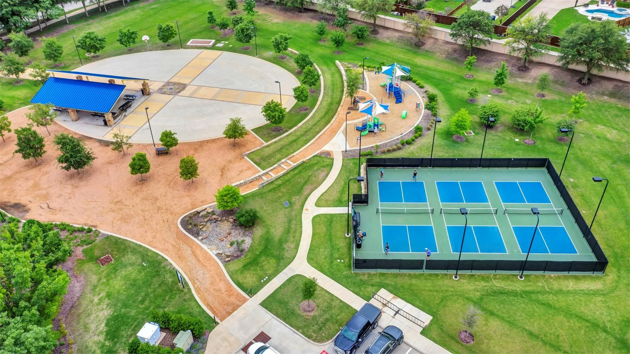 Single Family Residence For Sale in Collin County , 801 Glendevon Drive, Mc Kinney, Texas 75071, 4 Bedroom, 4 Bathroom, 3 Garage spaces, 5,451 Sqft, built in 2004, mls#21331447, Real Estate Agent in Mc Kinney, Homes For Sale in Collin county, Homes For Sale in Mc Kinney, Realtor in Mc Kinney Texas, Real Estate Brokerage Independent Realty Texas, Luminita Cordes Realtor