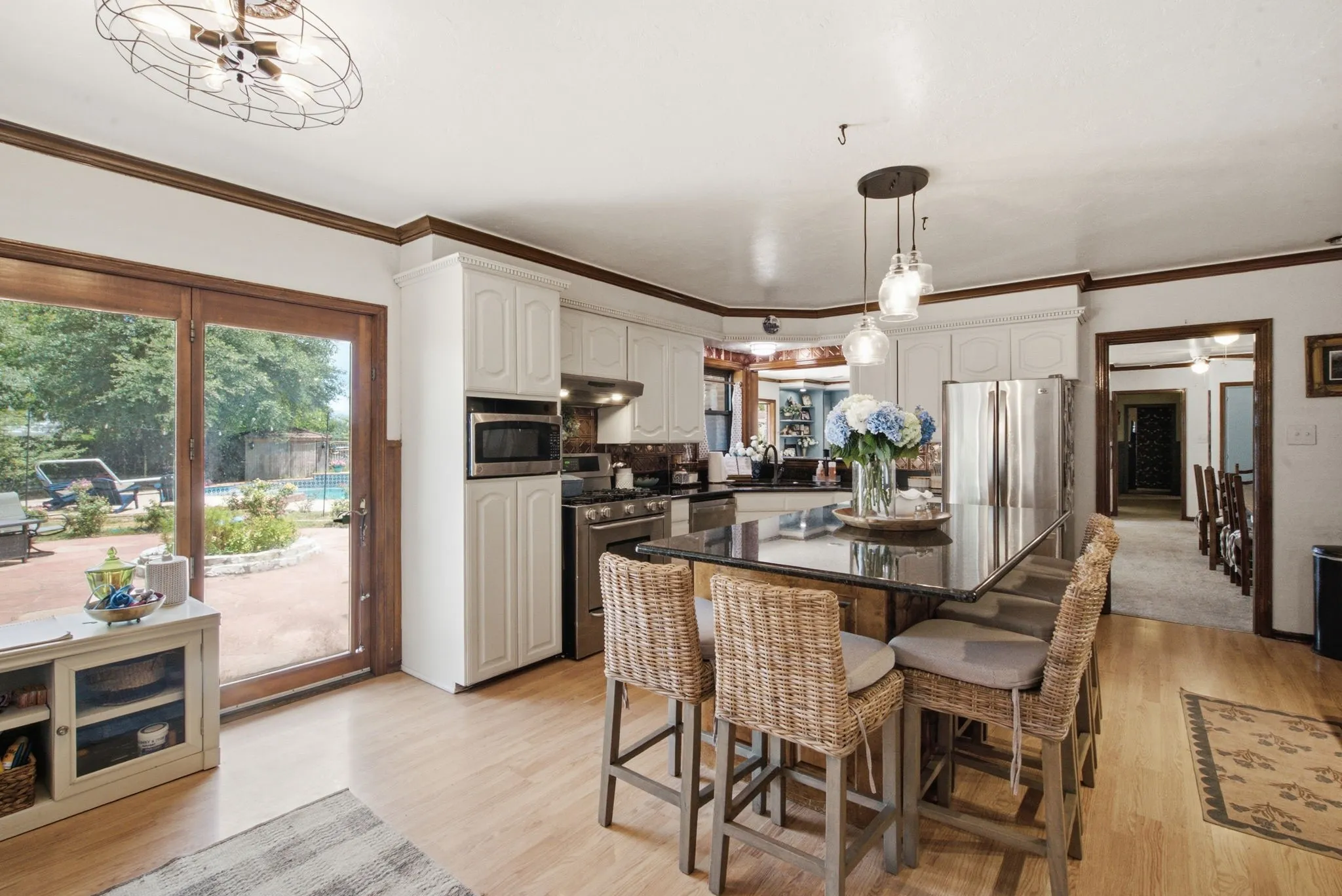Single Family Residence For Sale in Jack County , 904 W Belknap Street, Jacksboro, Texas 76458, 5 Bedroom, 5 Bathroom, 2 Garage spaces, 4,246 Sqft, built in 1970, mls#21332584, Real Estate Agent in Jacksboro, Homes For Sale in Jack county, Homes For Sale in Jacksboro, Realtor in Jacksboro Texas, Real Estate Brokerage Independent Realty Texas, Luminita Cordes Realtor