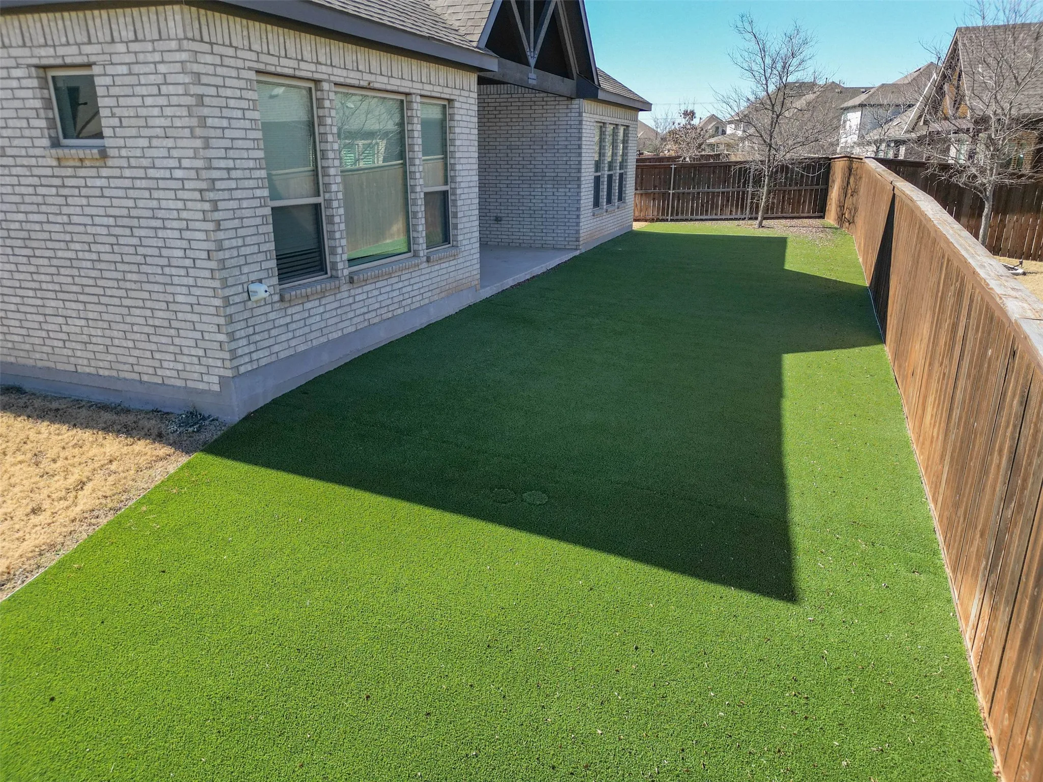 Single Family Residence For Sale in Tarrant County , 1700 Hamlet Drive, Fort Worth, Texas 76052, 3 Bedroom, 3 Bathroom, 3 Garage spaces, 2,924 Sqft, built in 2021, mls#21332846, Real Estate Agent in Fort Worth, Homes For Sale in Tarrant county, Homes For Sale in Fort Worth, Realtor in Fort Worth Texas, Real Estate Brokerage Independent Realty Texas, Luminita Cordes Realtor