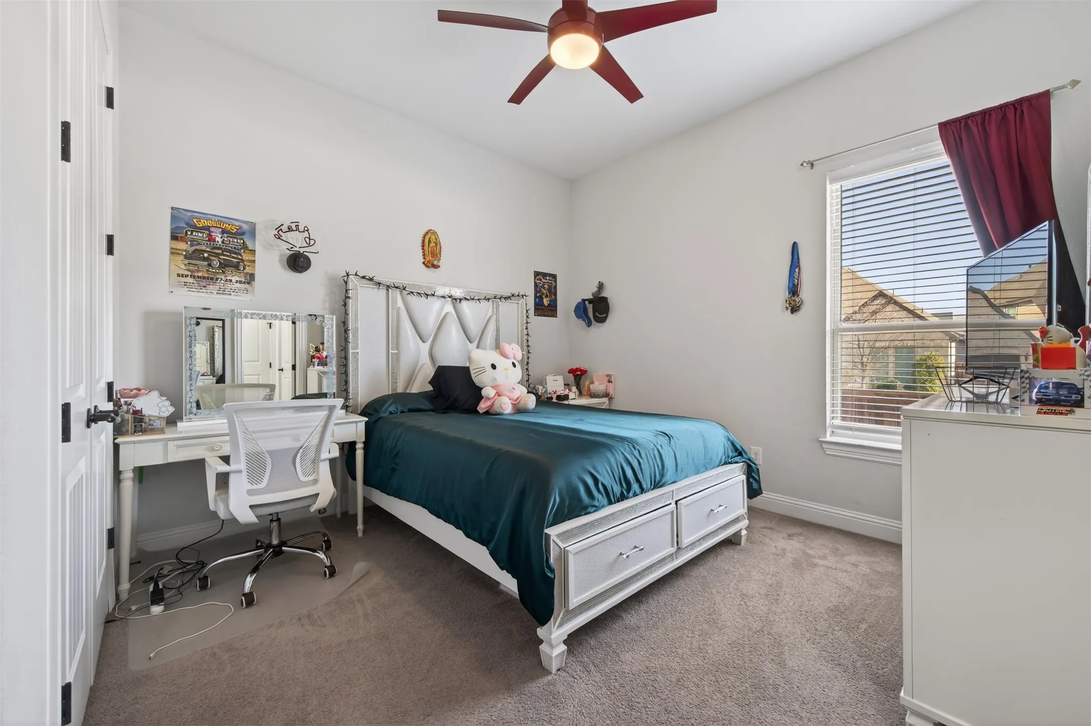 Single Family Residence For Sale in Tarrant County , 1700 Hamlet Drive, Fort Worth, Texas 76052, 3 Bedroom, 3 Bathroom, 3 Garage spaces, 2,924 Sqft, built in 2021, mls#21332846, Real Estate Agent in Fort Worth, Homes For Sale in Tarrant county, Homes For Sale in Fort Worth, Realtor in Fort Worth Texas, Real Estate Brokerage Independent Realty Texas, Luminita Cordes Realtor