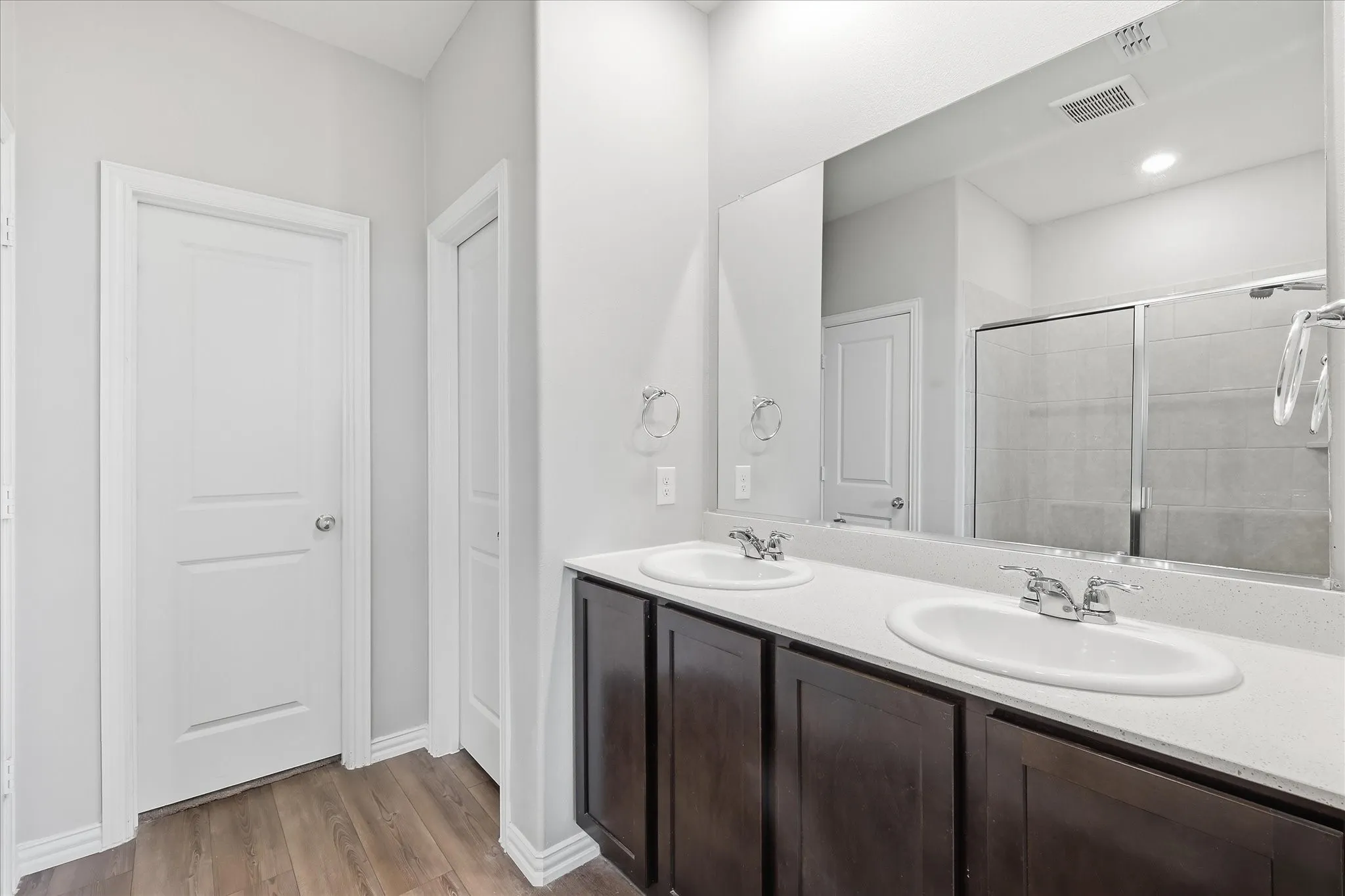 Single Family Residence For Sale in Collin County , 788 Evergreen Street, Princeton, Texas 75407, 4 Bedroom, 3 Bathroom, 3 Garage spaces, 2,229 Sqft, built in 2020, mls#21332464, Real Estate Agent in Princeton, Homes For Sale in Collin county, Homes For Sale in Princeton, Realtor in Princeton Texas, Real Estate Brokerage Independent Realty Texas, Luminita Cordes Realtor