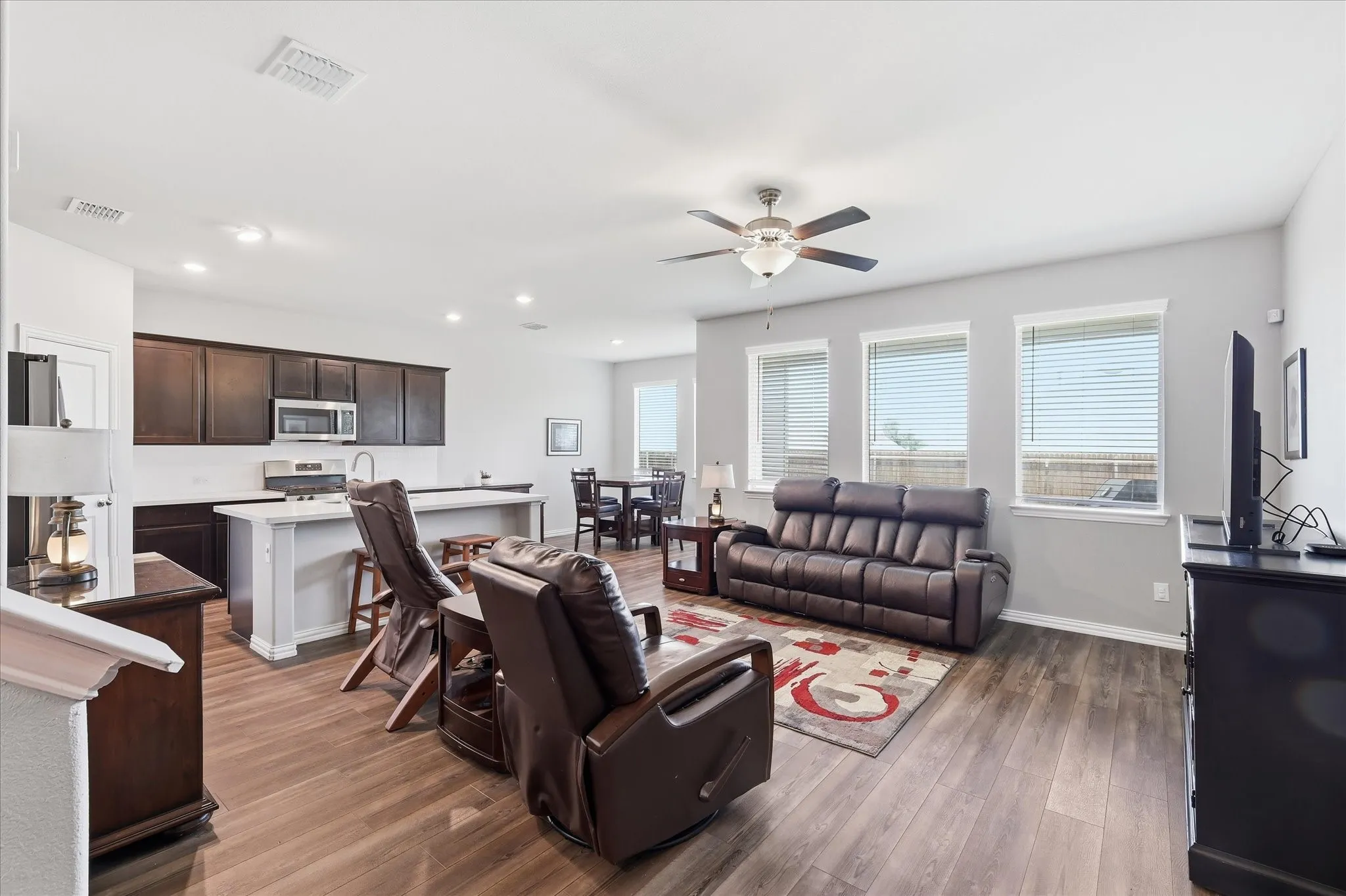 Single Family Residence For Sale in Collin County , 788 Evergreen Street, Princeton, Texas 75407, 4 Bedroom, 3 Bathroom, 3 Garage spaces, 2,229 Sqft, built in 2020, mls#21332464, Real Estate Agent in Princeton, Homes For Sale in Collin county, Homes For Sale in Princeton, Realtor in Princeton Texas, Real Estate Brokerage Independent Realty Texas, Luminita Cordes Realtor