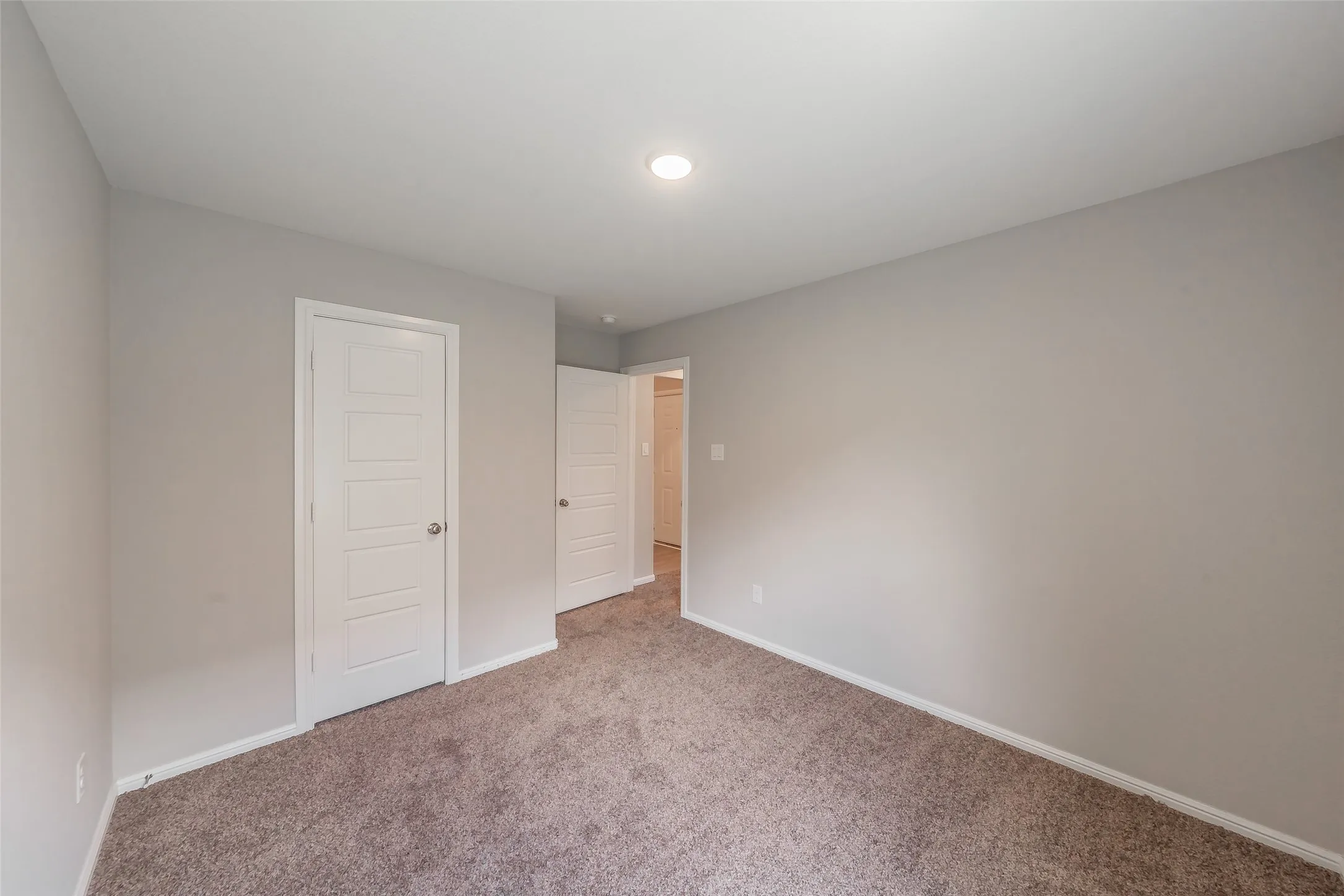 Single Family Residence For Sale in Johnson County , 1207 Putnam Street, Mansfield, Texas 76063, 4 Bedroom, 3 Bathroom, 2 Garage spaces, 2,180 Sqft, built in 2022, mls#21331513, Real Estate Agent in Mansfield, Homes For Sale in Johnson county, Homes For Sale in Mansfield, Realtor in Mansfield Texas, Real Estate Brokerage Independent Realty Texas, Luminita Cordes Realtor
