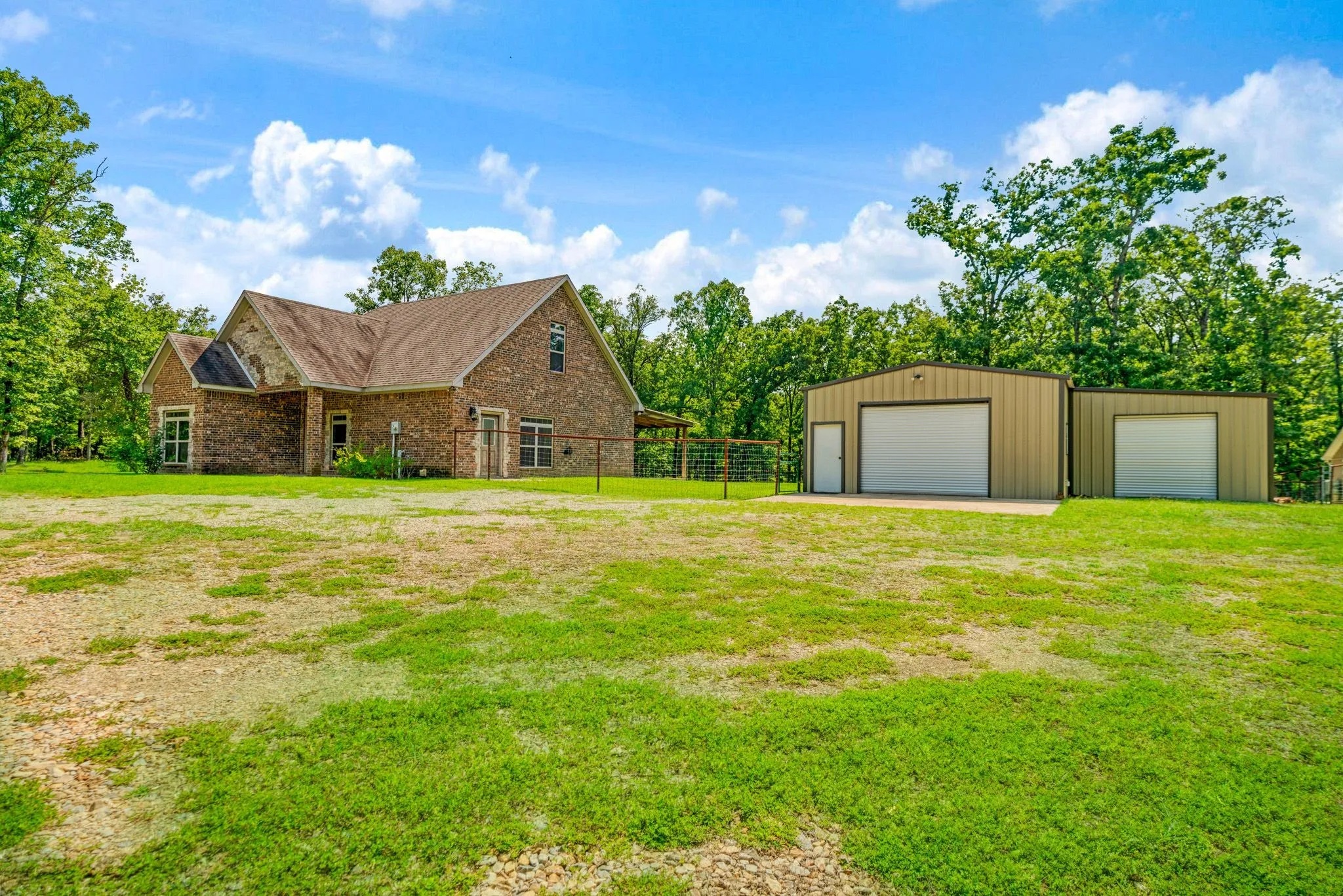 Farm For Sale in Lamar County , 821 County Road 43830, Paris, Texas 75462, 5 Bedroom, 3 Bathroom, 3 Garage spaces, 3,566 Sqft, built in 2016, mls#21330916, Real Estate Agent in Paris, Homes For Sale in Lamar county, Homes For Sale in Paris, Realtor in Paris Texas, Real Estate Brokerage Independent Realty Texas, Luminita Cordes Realtor