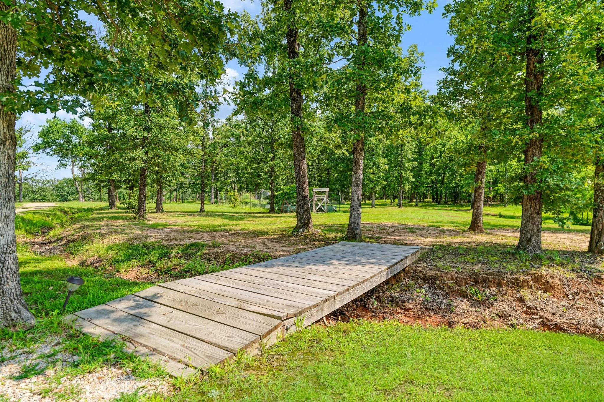 Farm For Sale in Lamar County , 821 County Road 43830, Paris, Texas 75462, 5 Bedroom, 3 Bathroom, 3 Garage spaces, 3,566 Sqft, built in 2016, mls#21330916, Real Estate Agent in Paris, Homes For Sale in Lamar county, Homes For Sale in Paris, Realtor in Paris Texas, Real Estate Brokerage Independent Realty Texas, Luminita Cordes Realtor
