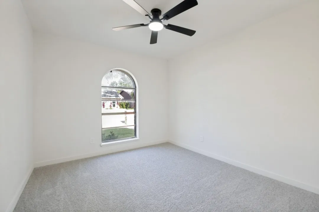 Single Family Residence For Sale in Denton County , 1910 Rambling Ridge Lane, Carrollton, Texas 75007, 3 Bedroom, 2 Bathroom, 2 Garage spaces, 1,853 Sqft, built in 1977, mls#21332020, Real Estate Agent in Carrollton, Homes For Sale in Denton county, Homes For Sale in Carrollton, Realtor in Carrollton Texas, Real Estate Brokerage Independent Realty Texas, Luminita Cordes Realtor