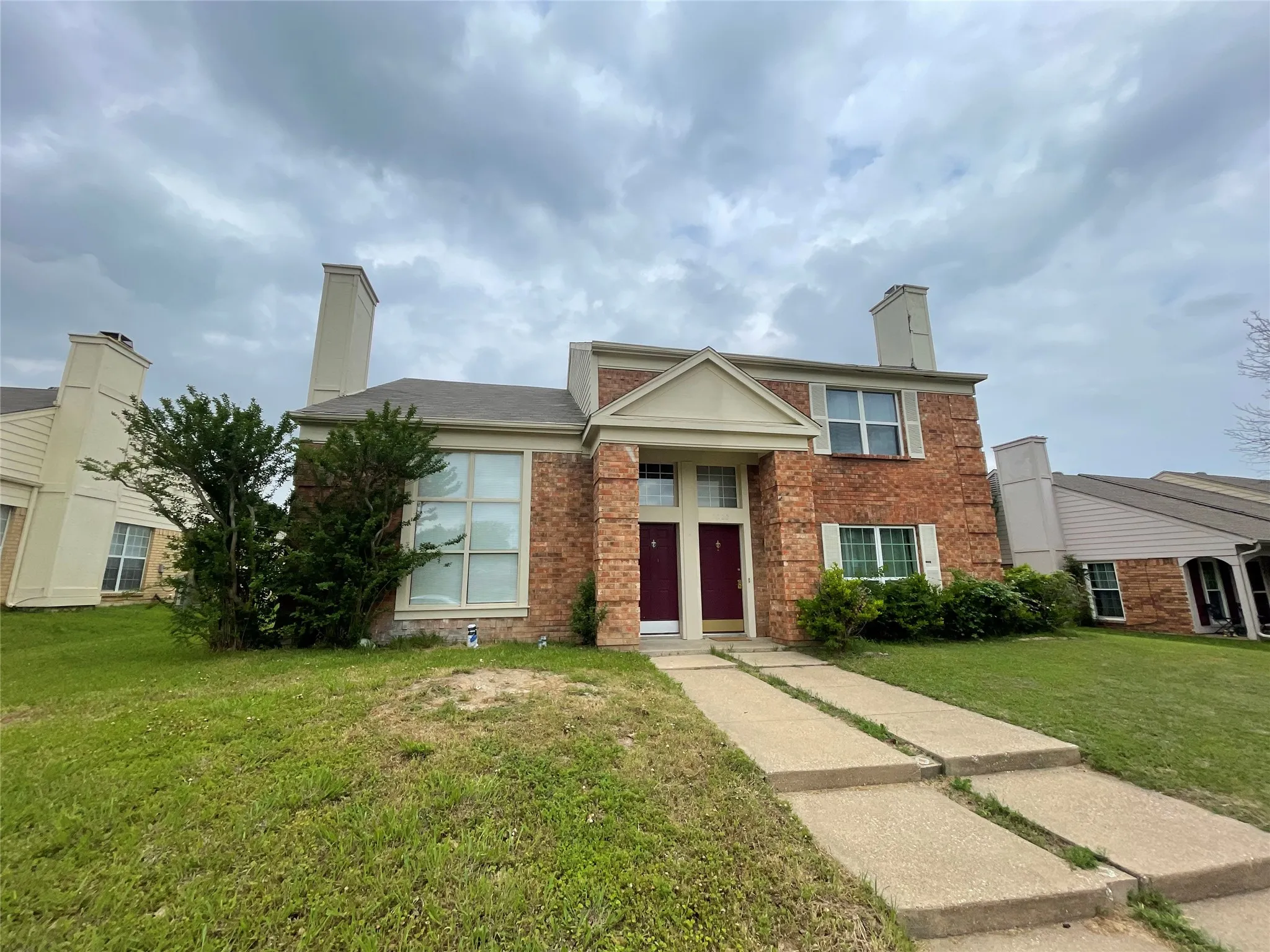 Duplex For Rent in Dallas County , 2224 Forestbrook Drive, Garland, Texas 75040, 3 Bedroom, 2 Bathroom, Garage spaces, 1,309 Sqft, built in 1985, mls#21332884, Real Estate Agent in Garland, Homes For Rent in Dallas county, Homes For Rent in Garland, Realtor in Garland Texas, Real Estate Brokerage Independent Realty Texas, Luminita Cordes Realtor