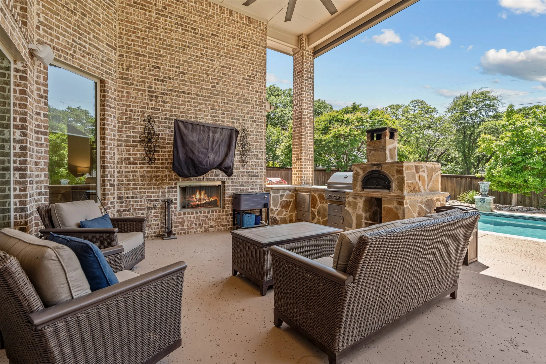 Single Family Residence For Rent in Tarrant County , 1224 Split Rock Drive, Keller, Texas 76248, 5 Bedroom, 5 Bathroom, 3 Garage spaces, 4,906 Sqft, built in 2014, mls#21332619, Real Estate Agent in Keller, Homes For Rent in Tarrant county, Homes For Rent in Keller, Realtor in Keller Texas, Real Estate Brokerage Independent Realty Texas, Luminita Cordes Realtor