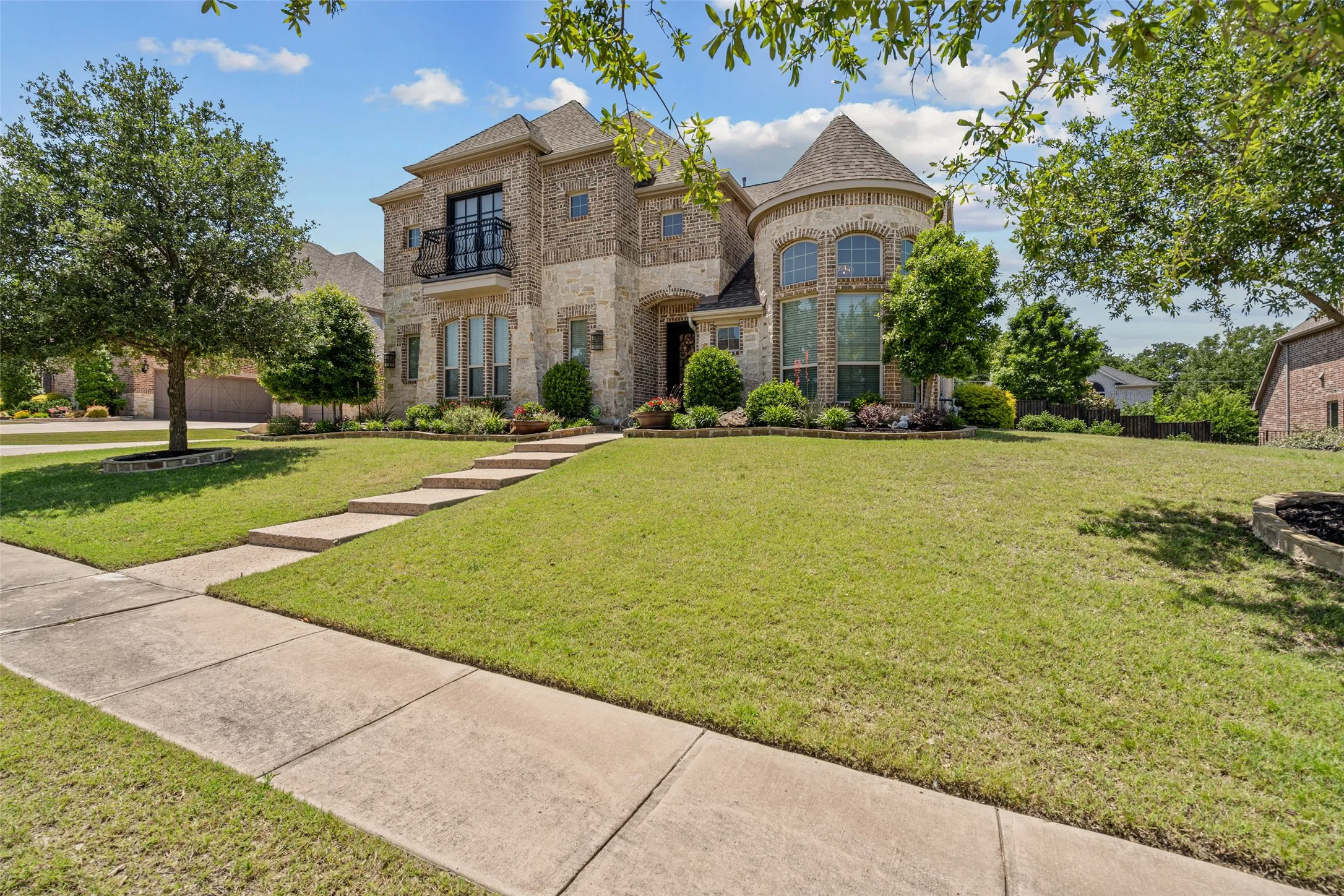 Single Family Residence For Rent in Tarrant County , 1224 Split Rock Drive, Keller, Texas 76248, 5 Bedroom, 5 Bathroom, 3 Garage spaces, 4,906 Sqft, built in 2014, mls#21332619, Real Estate Agent in Keller, Homes For Rent in Tarrant county, Homes For Rent in Keller, Realtor in Keller Texas, Real Estate Brokerage Independent Realty Texas, Luminita Cordes Realtor