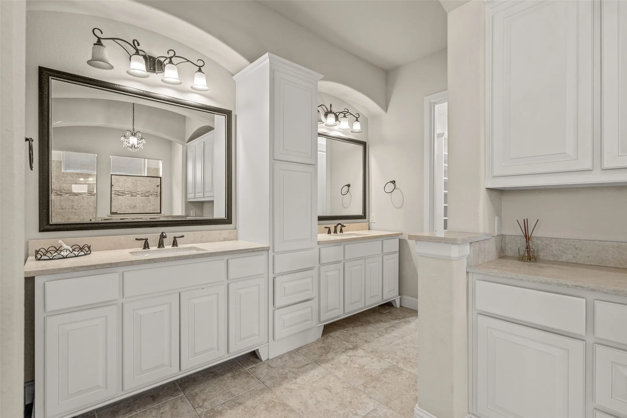 Single Family Residence For Rent in Tarrant County , 1224 Split Rock Drive, Keller, Texas 76248, 5 Bedroom, 5 Bathroom, 3 Garage spaces, 4,906 Sqft, built in 2014, mls#21332619, Real Estate Agent in Keller, Homes For Rent in Tarrant county, Homes For Rent in Keller, Realtor in Keller Texas, Real Estate Brokerage Independent Realty Texas, Luminita Cordes Realtor
