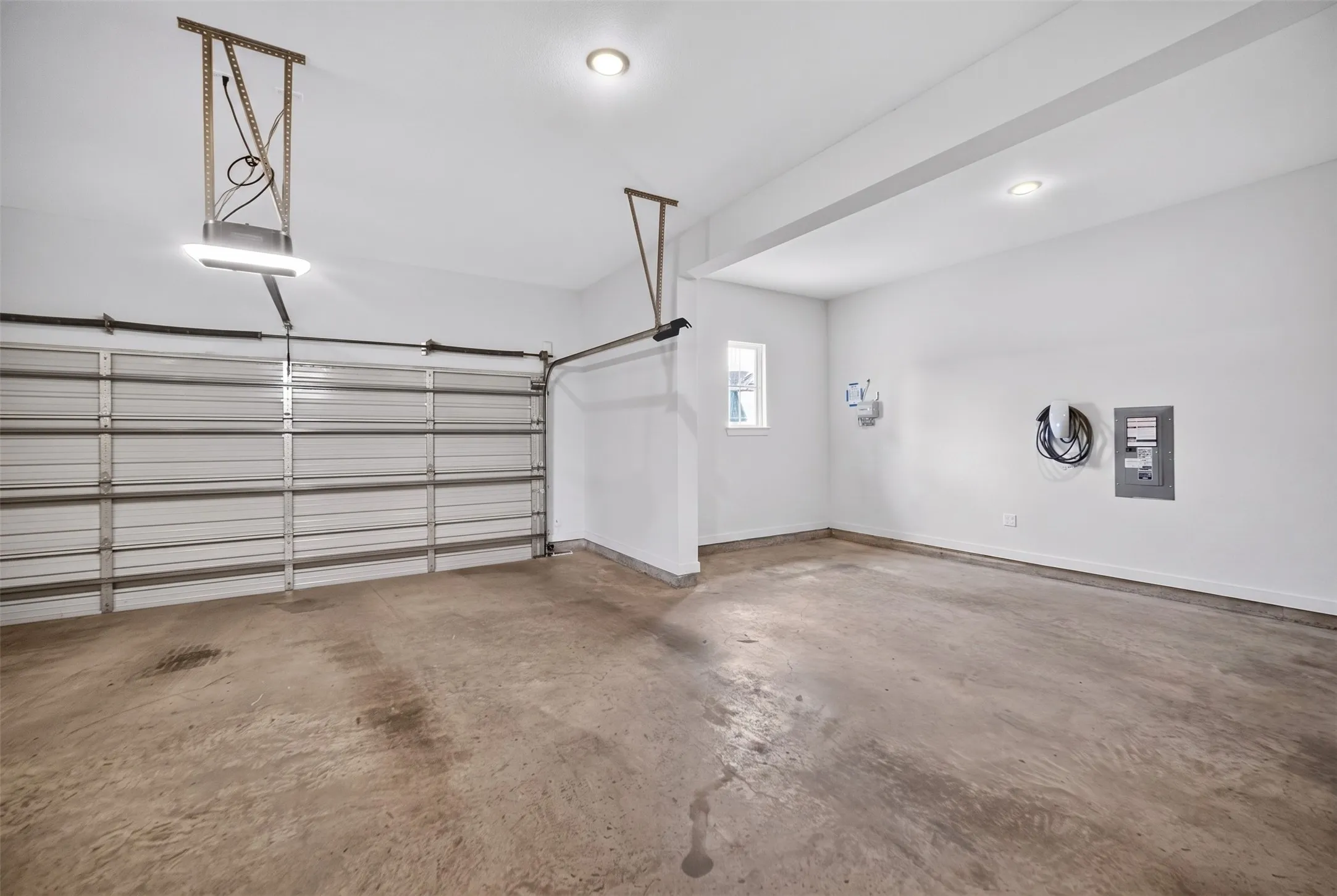Single Family Residence For Sale in Denton County , 941 Webb Lane, Prosper, Texas 75078, 4 Bedroom, 5 Bathroom, 4 Garage spaces, 3,461 Sqft, built in 2022, mls#21332550, Real Estate Agent in Prosper, Homes For Sale in Denton county, Homes For Sale in Prosper, Realtor in Prosper Texas, Real Estate Brokerage Independent Realty Texas, Luminita Cordes Realtor