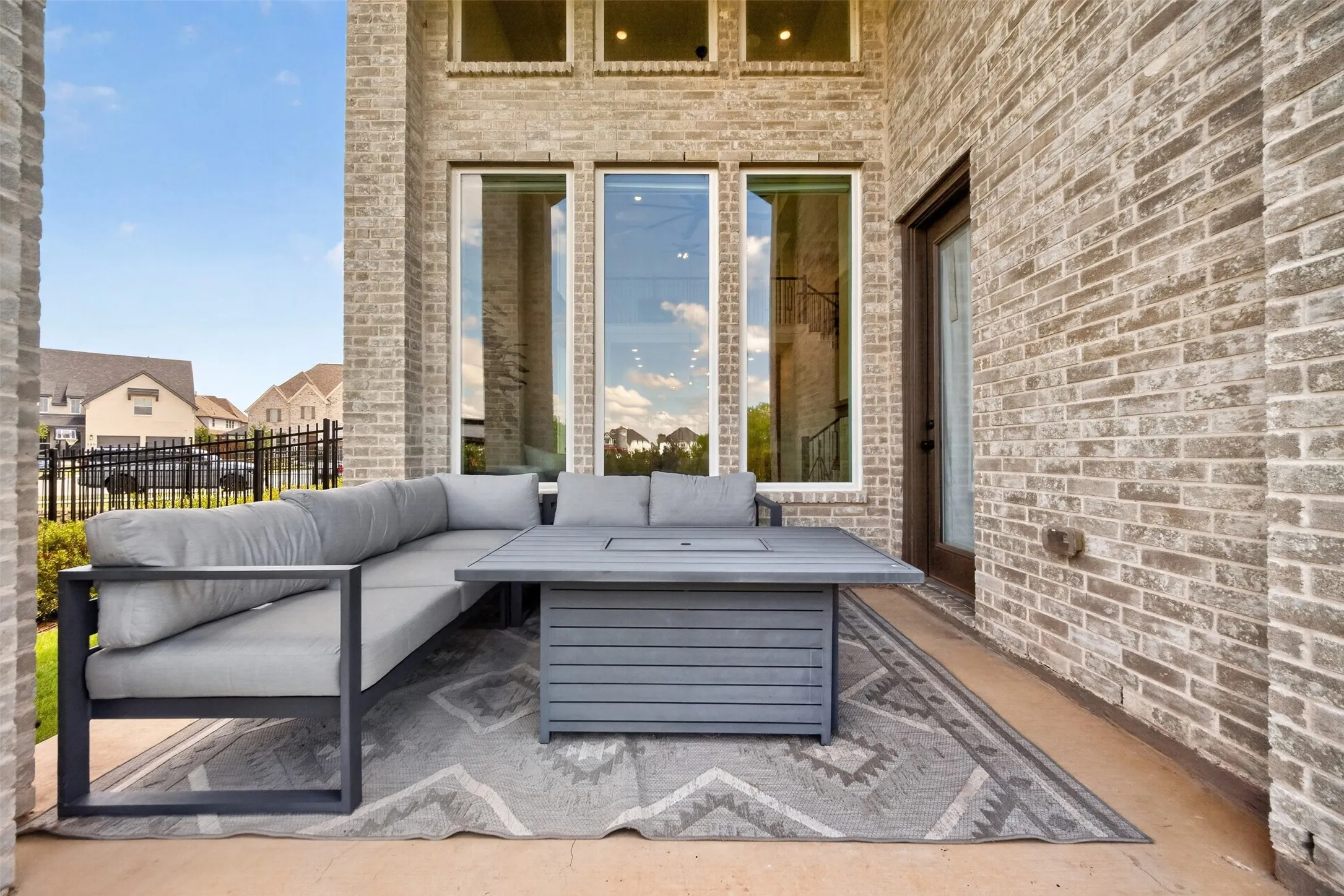 Single Family Residence For Sale in Denton County , 941 Webb Lane, Prosper, Texas 75078, 4 Bedroom, 5 Bathroom, 4 Garage spaces, 3,461 Sqft, built in 2022, mls#21332550, Real Estate Agent in Prosper, Homes For Sale in Denton county, Homes For Sale in Prosper, Realtor in Prosper Texas, Real Estate Brokerage Independent Realty Texas, Luminita Cordes Realtor