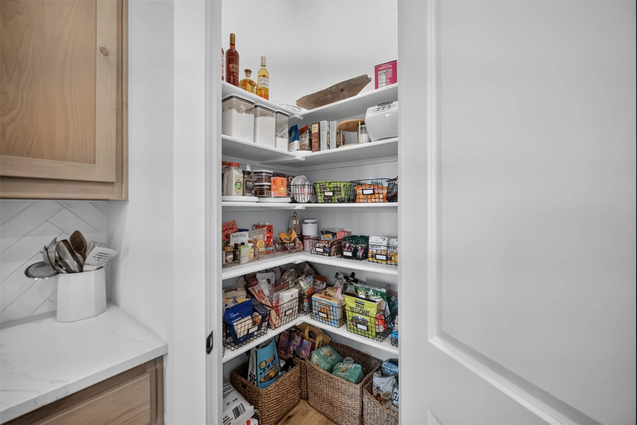 Single Family Residence For Sale in Denton County , 941 Webb Lane, Prosper, Texas 75078, 4 Bedroom, 5 Bathroom, 4 Garage spaces, 3,461 Sqft, built in 2022, mls#21332550, Real Estate Agent in Prosper, Homes For Sale in Denton county, Homes For Sale in Prosper, Realtor in Prosper Texas, Real Estate Brokerage Independent Realty Texas, Luminita Cordes Realtor